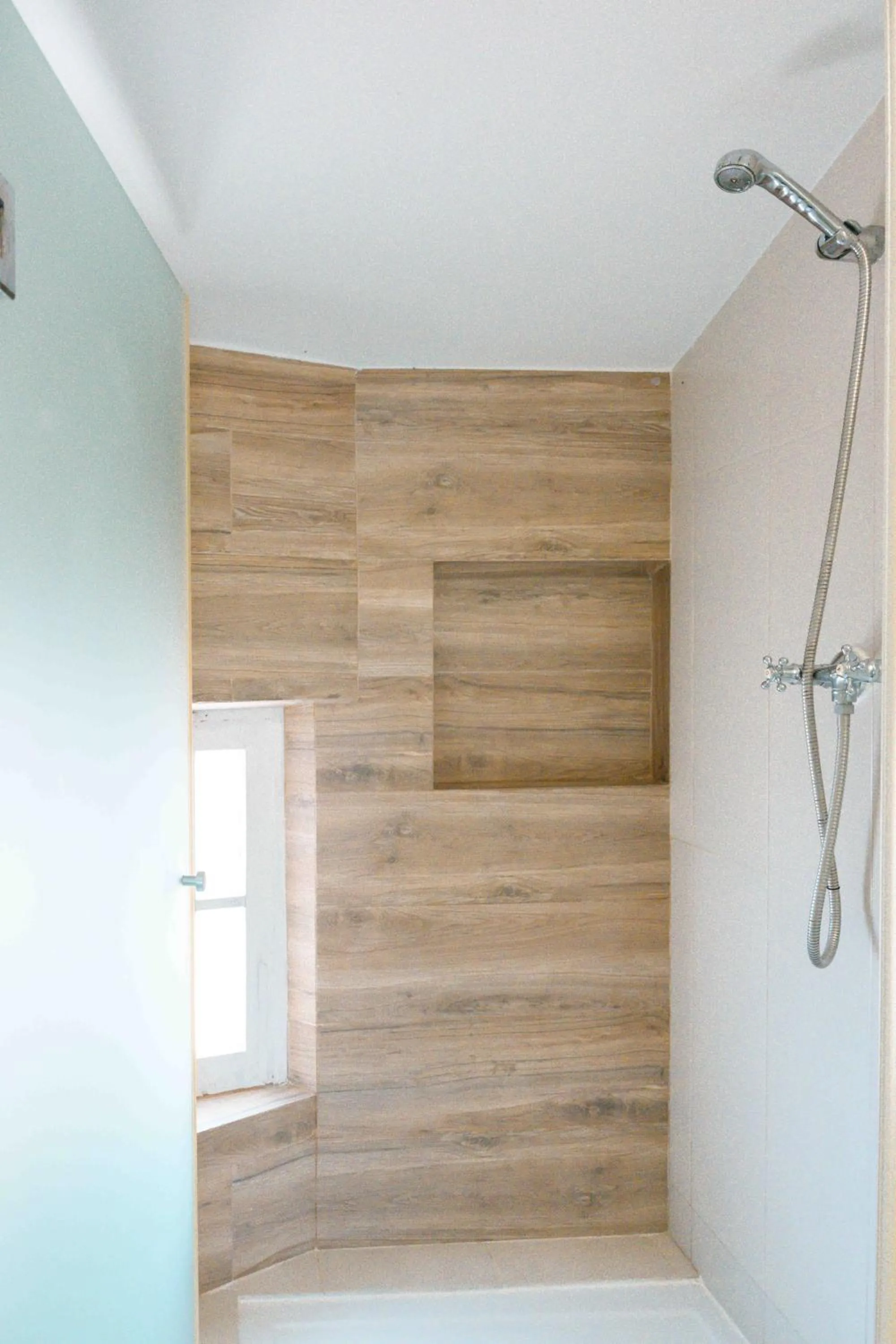 Toilet in Cascais Bay Hostel