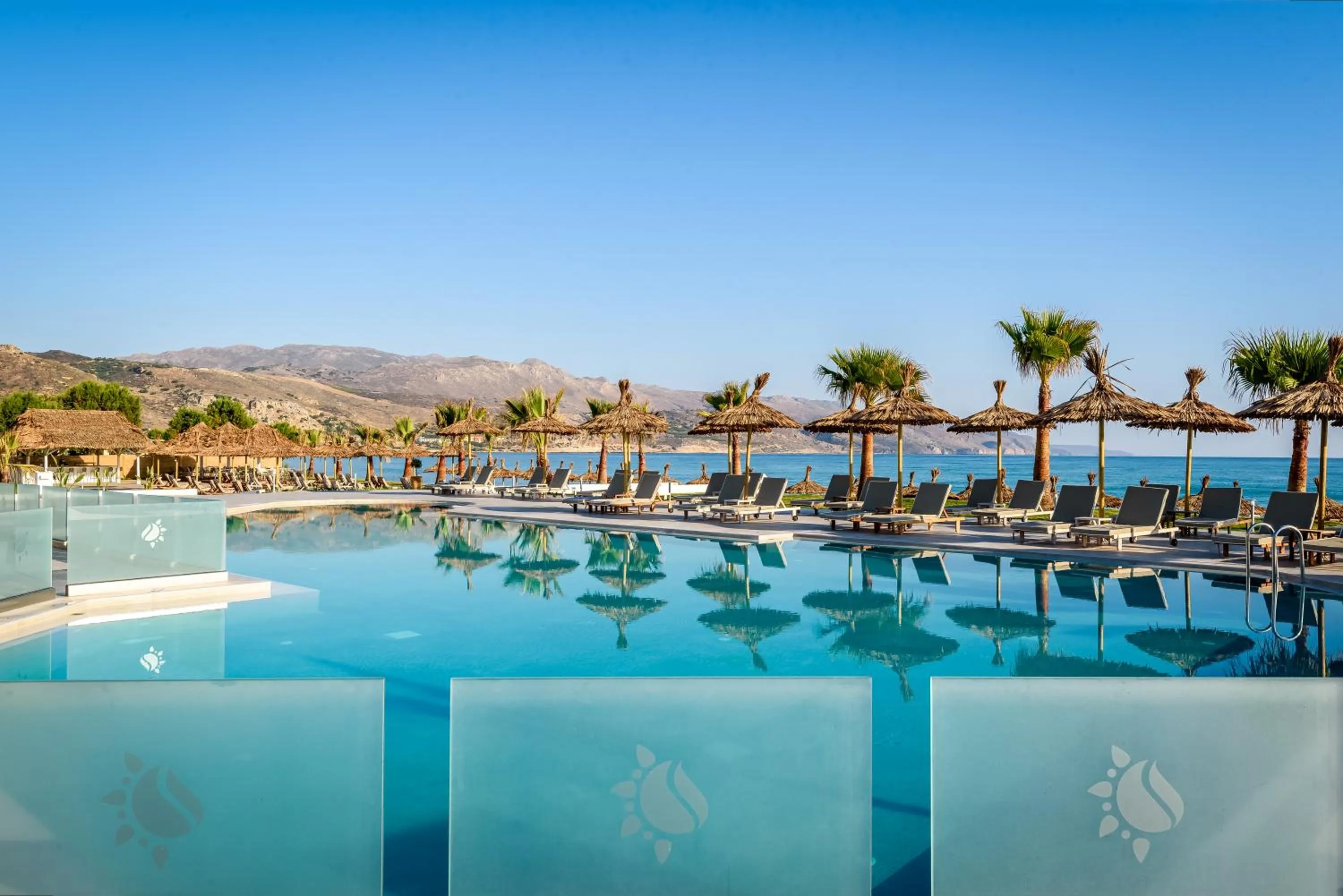 Swimming pool in Solimar White Pearl - Adults Only