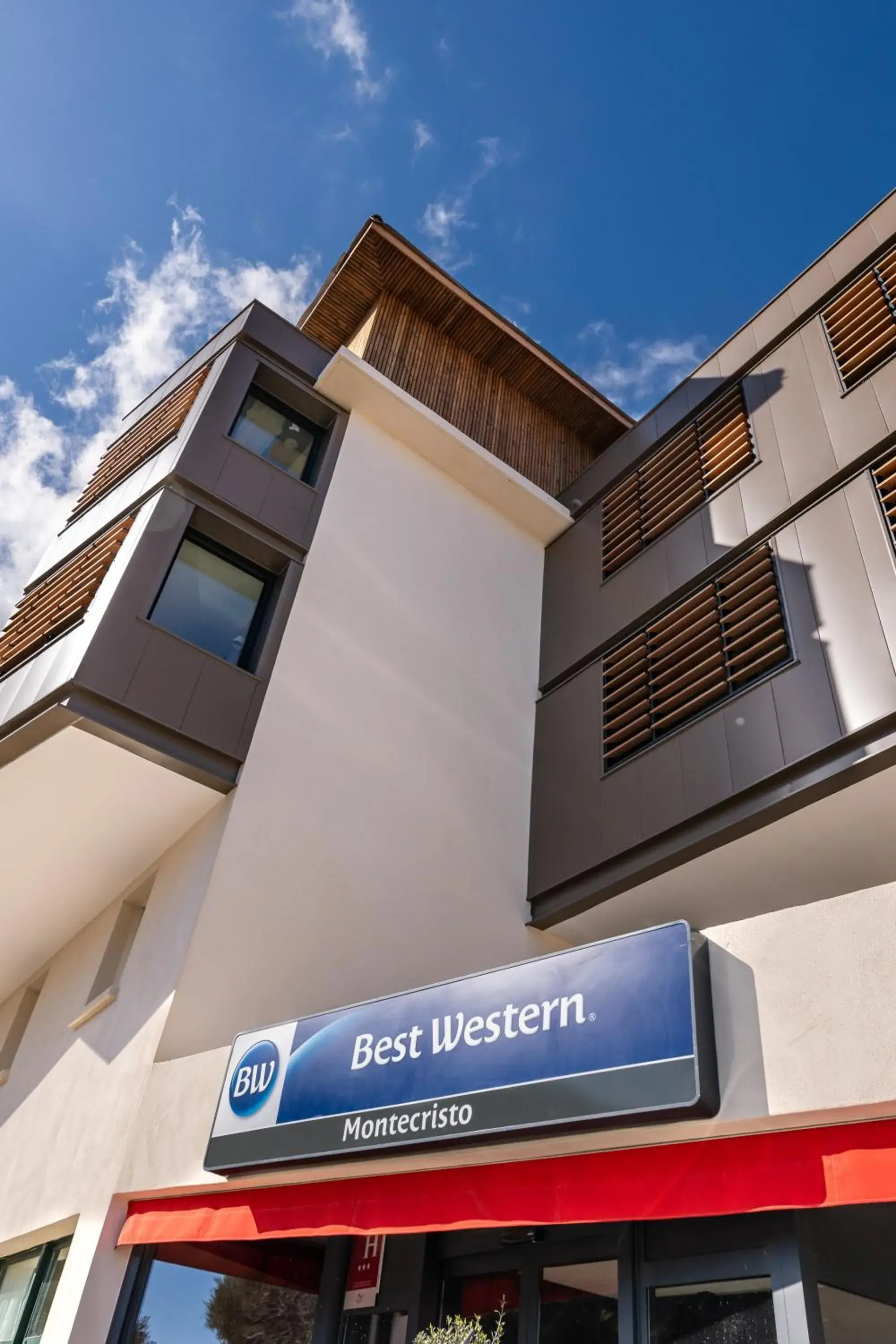 Property building in Best Western Montecristo-Bastia Property building in Best Western Montecristo-Bastia