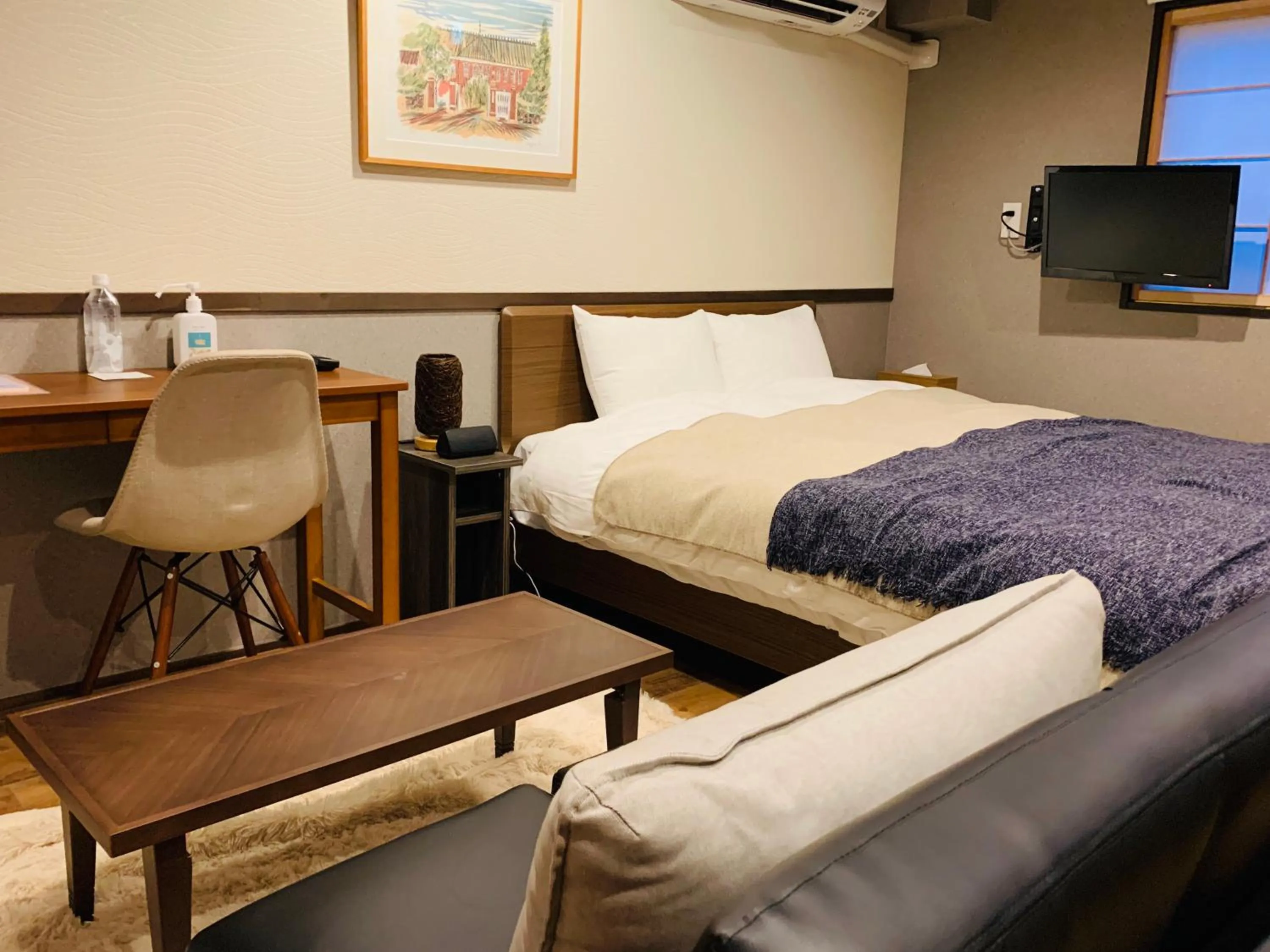 Bed in Wow! KANAZAWA STAY