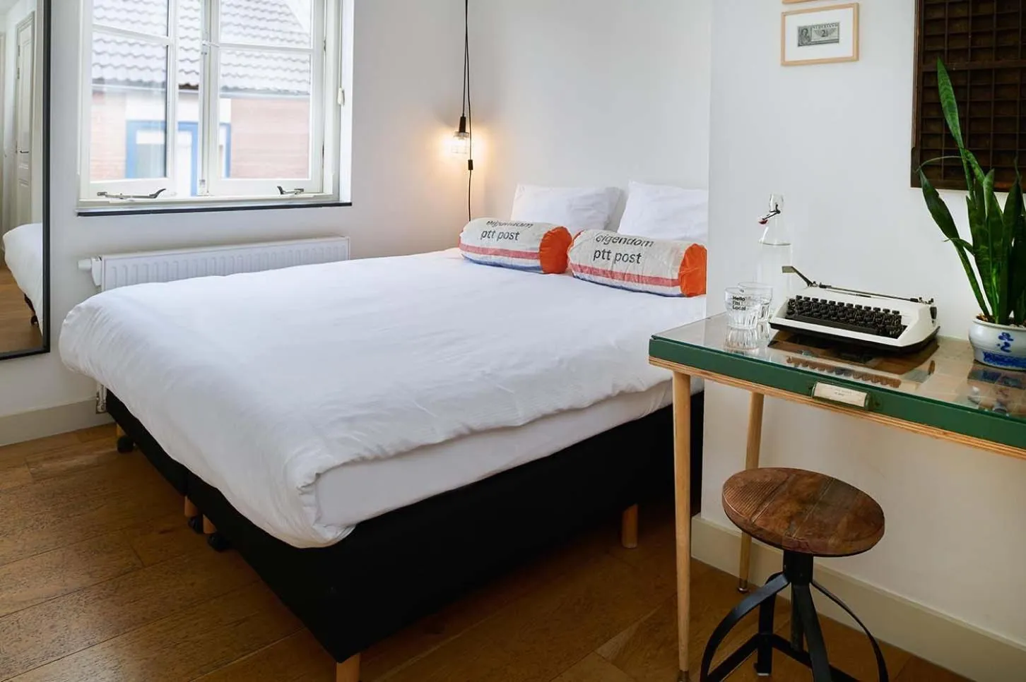 Bed in Hello I'm Local - Boutique Hostel