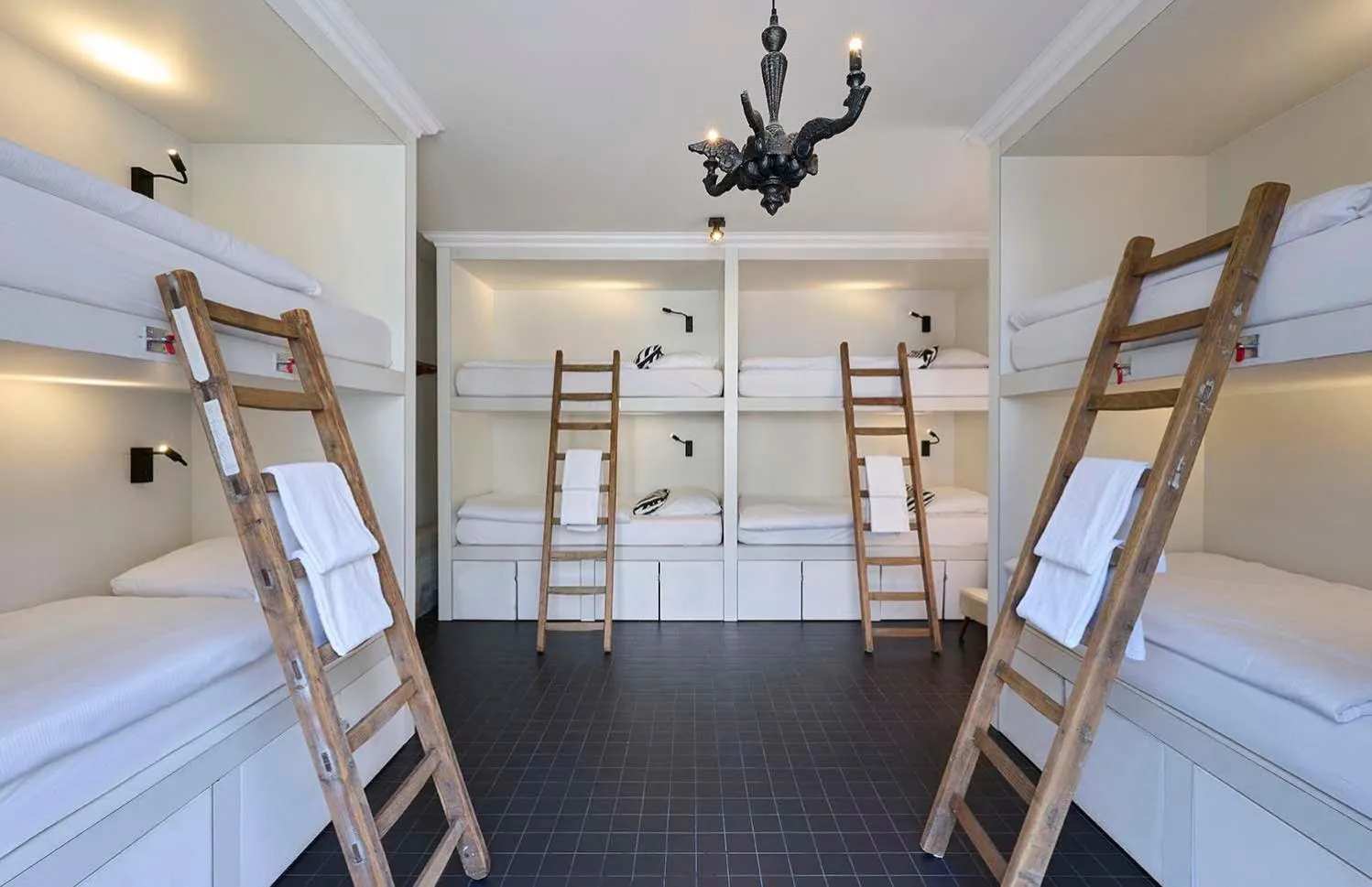 Bed in Hello I'm Local - Boutique Hostel