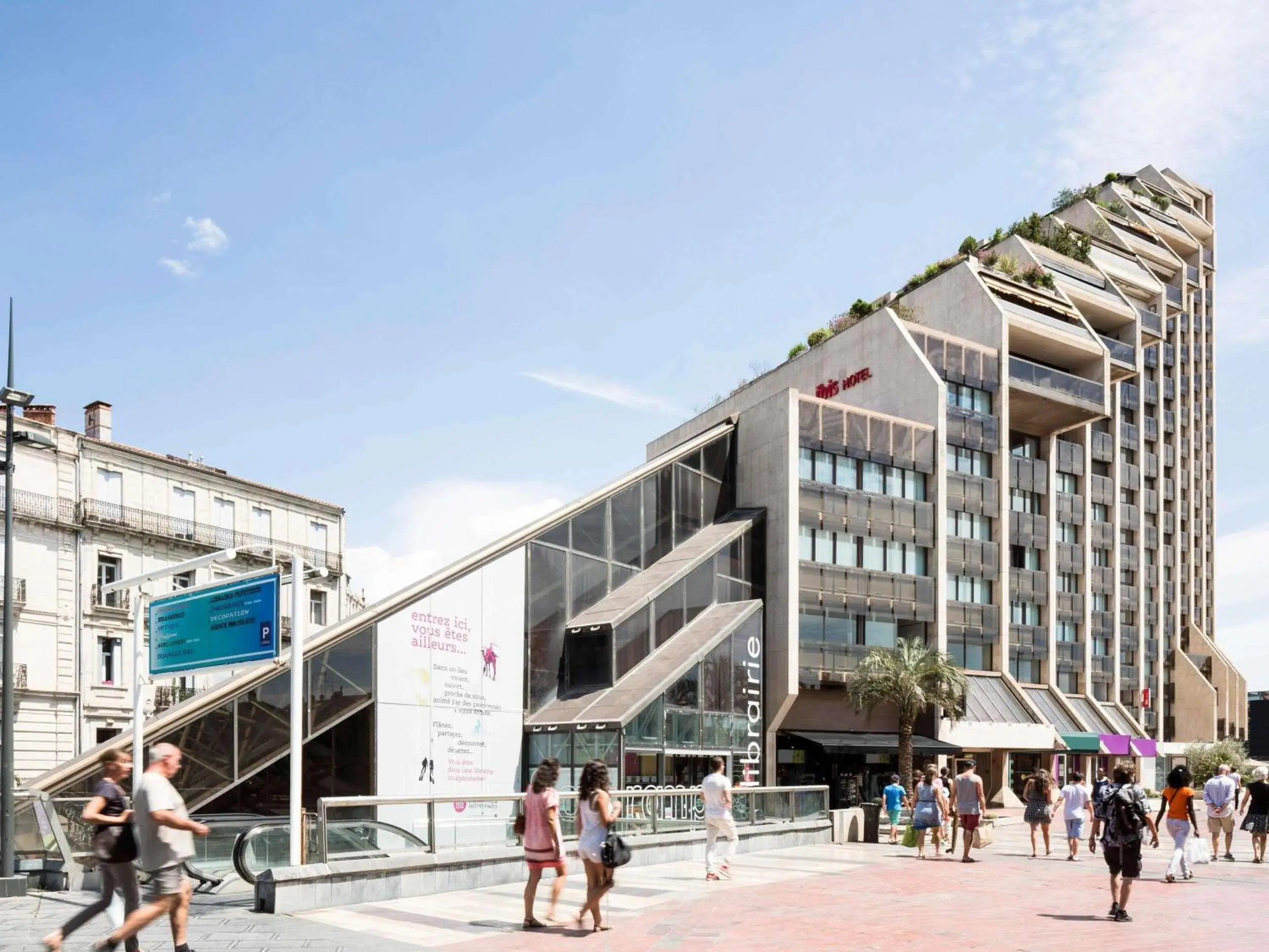 Property building in ibis Montpellier Centre Comedie Property building in ibis Montpellier Centre Comedie