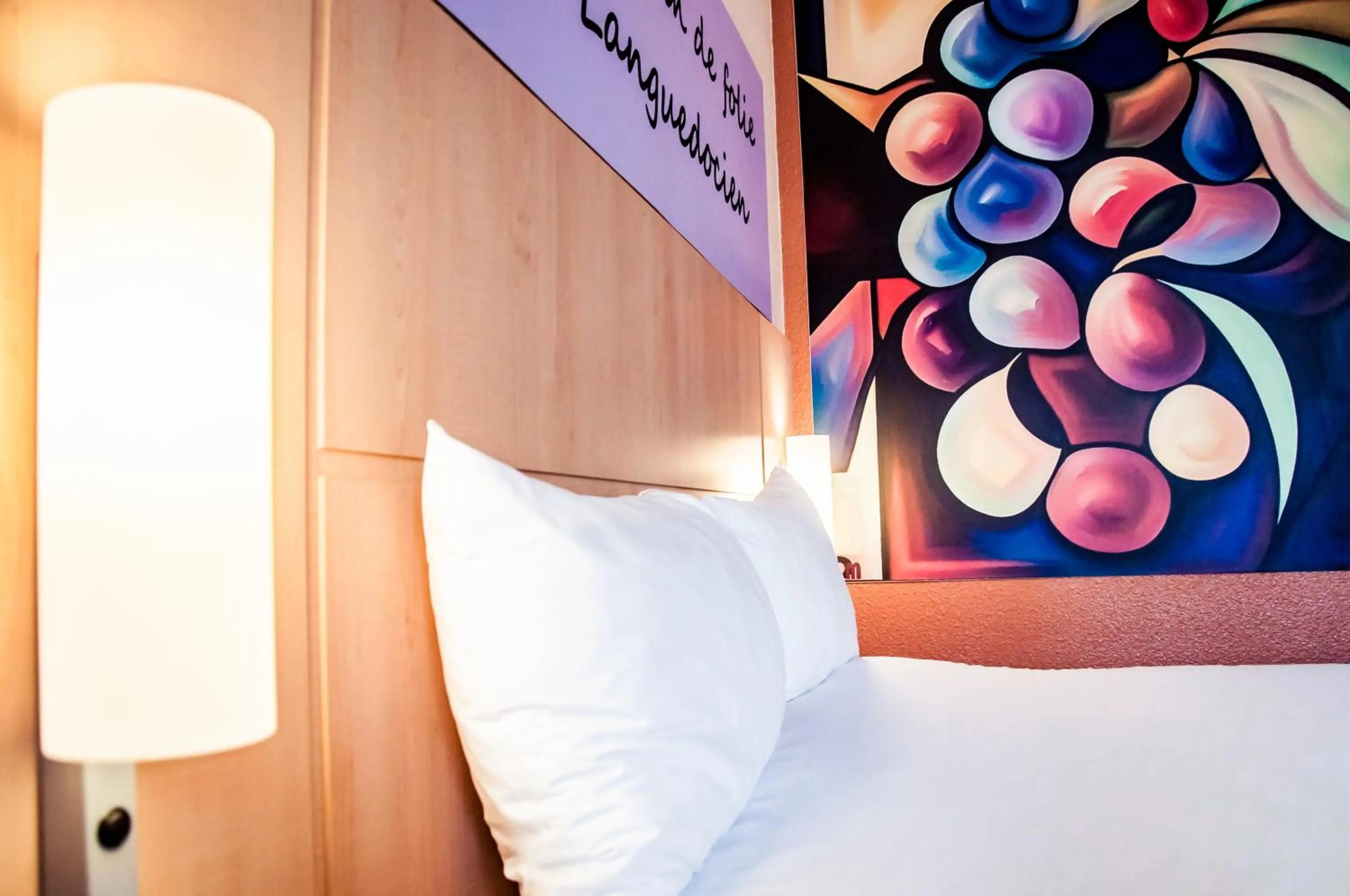 Decorative detail, Bed in ibis Montpellier Centre Comedie