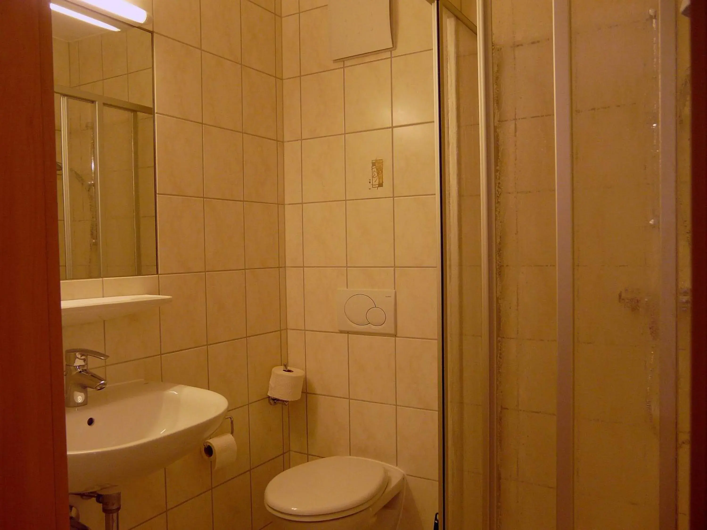 Double Room - single occupancy in Gasthof Buglhof Double Room - single occupancy in Gasthof Buglhof