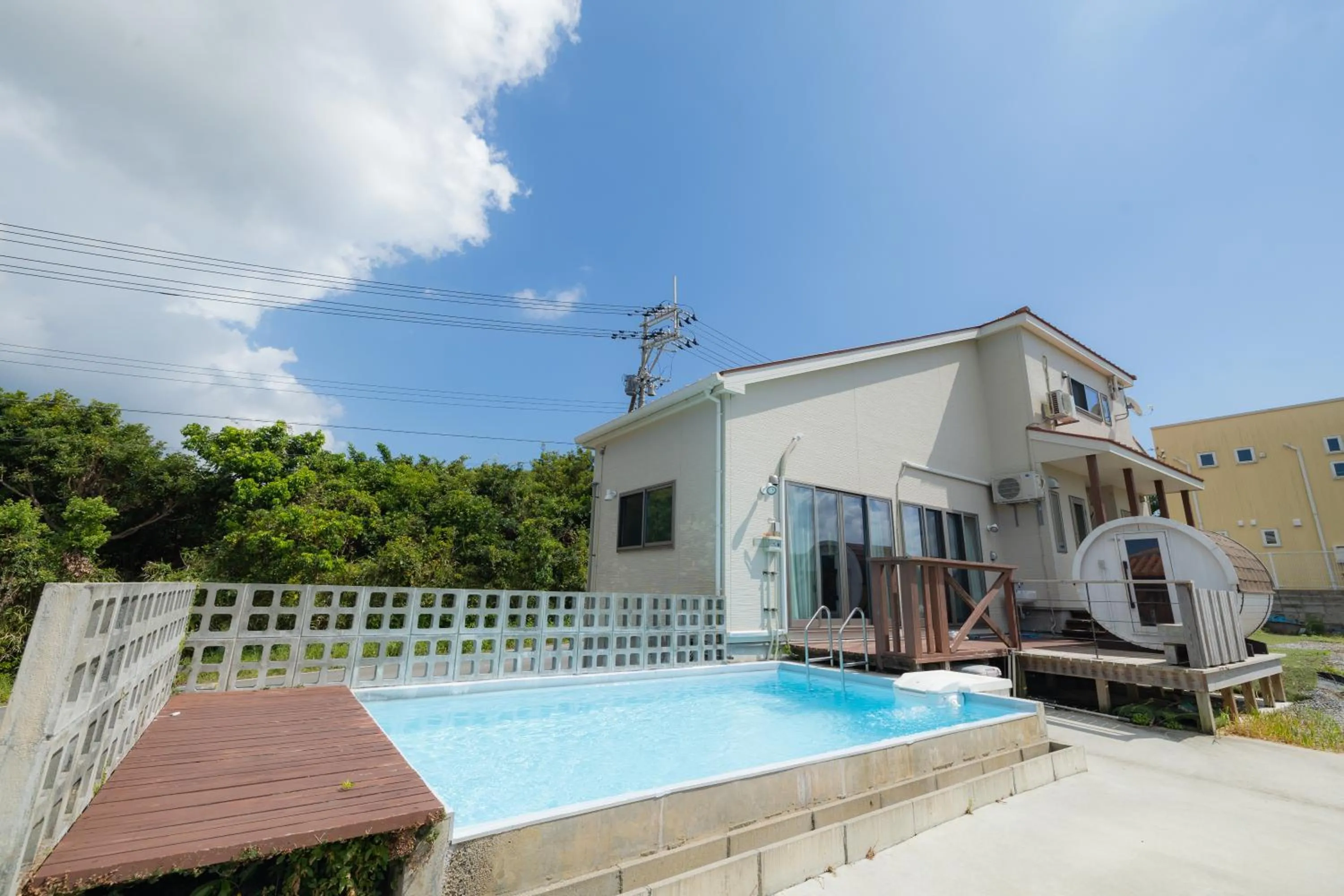 Property building in Hanare AOZORA