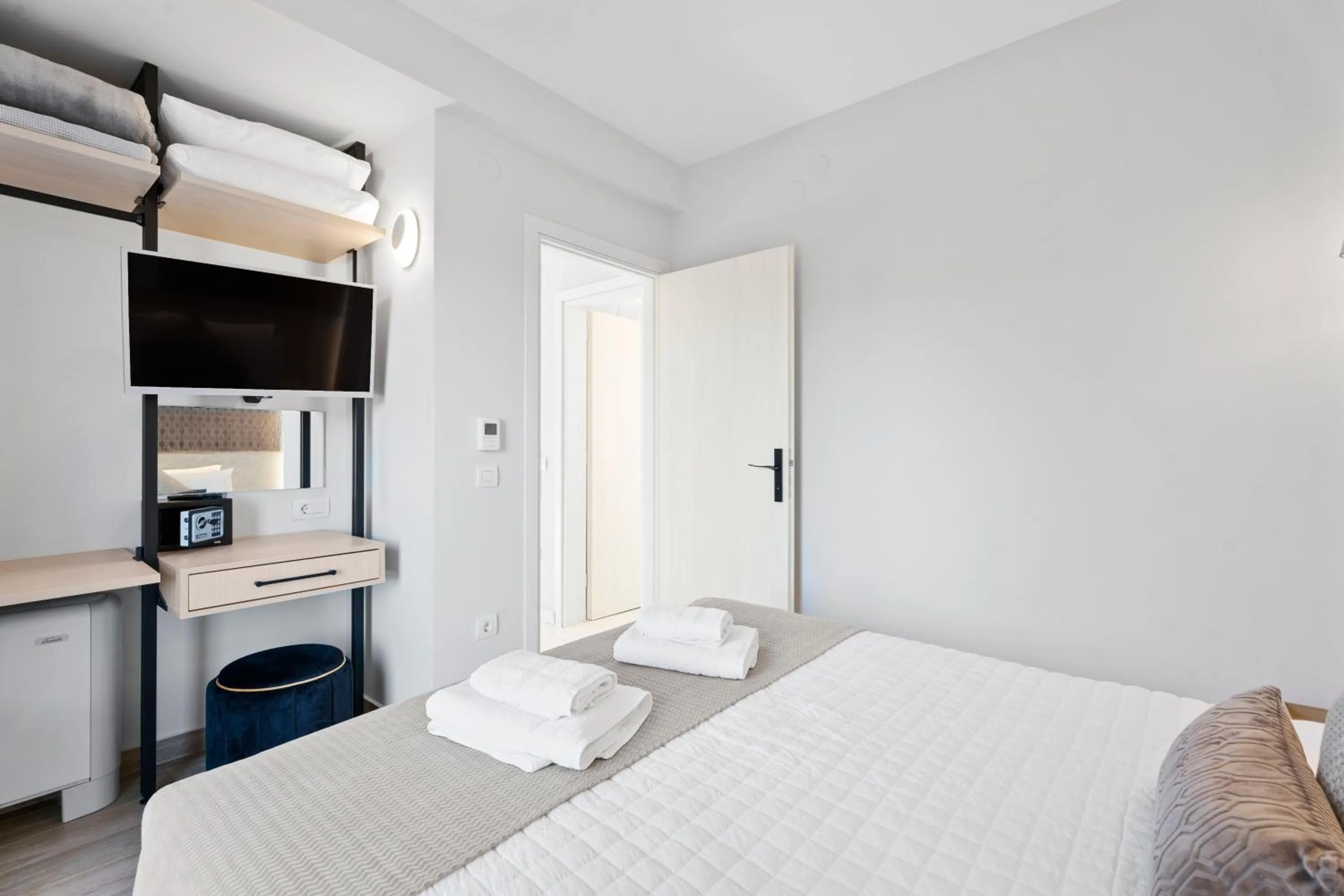 Bed in Frunze Luxury Apartments