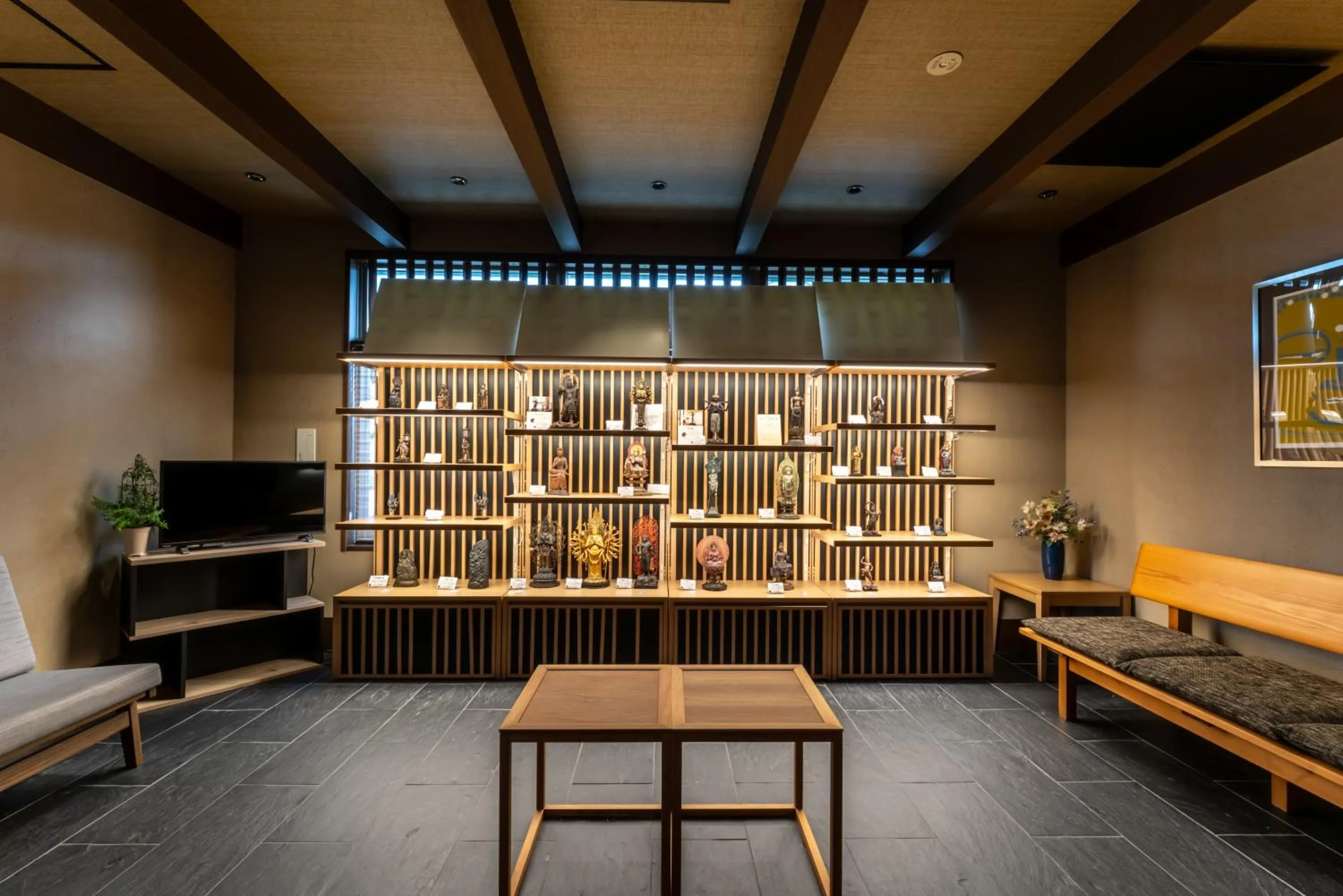 TV and multimedia in Temple Town Hotel WAQOO Horyuji