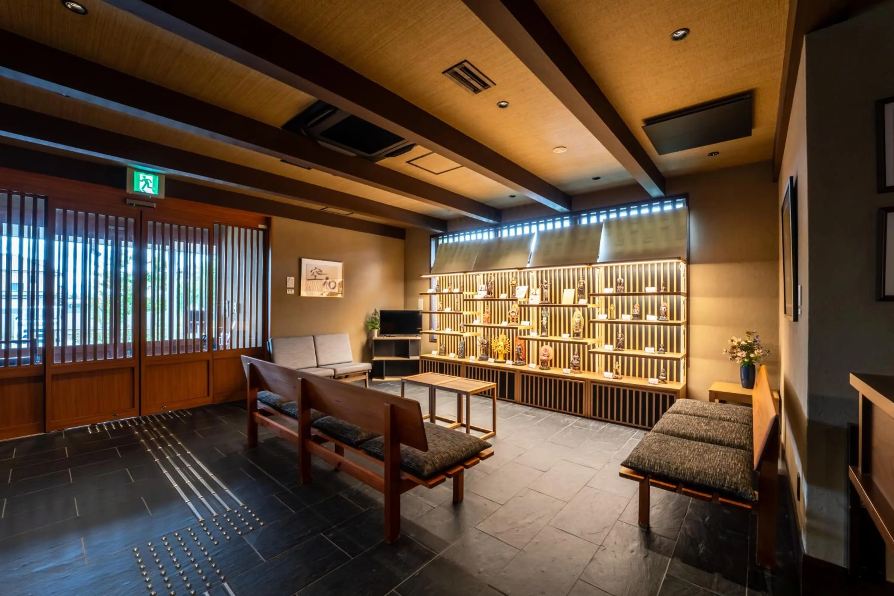 Living room in Temple Town Hotel WAQOO Horyuji