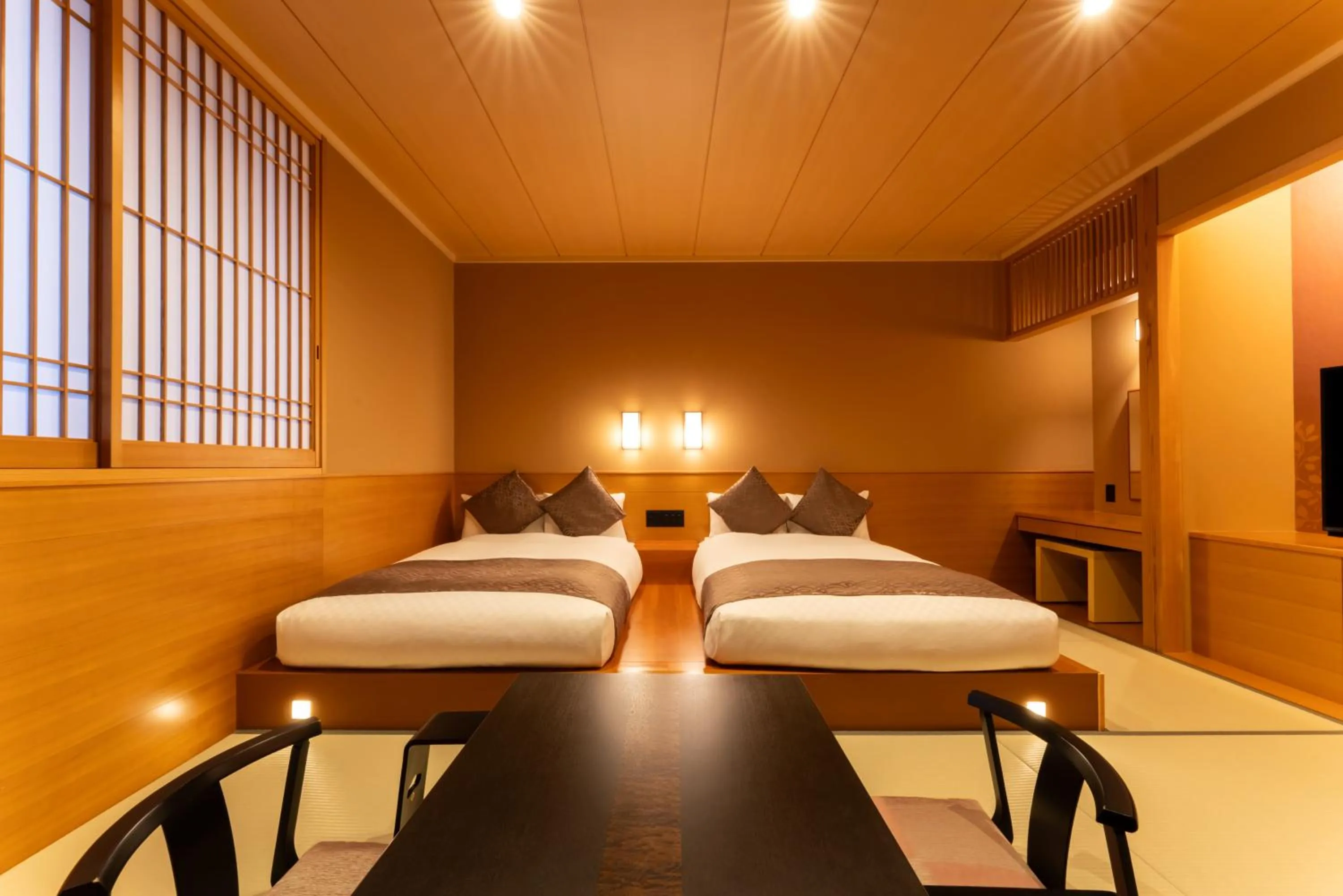 Deluxe Twin Room in Temple Town Hotel WAQOO Horyuji