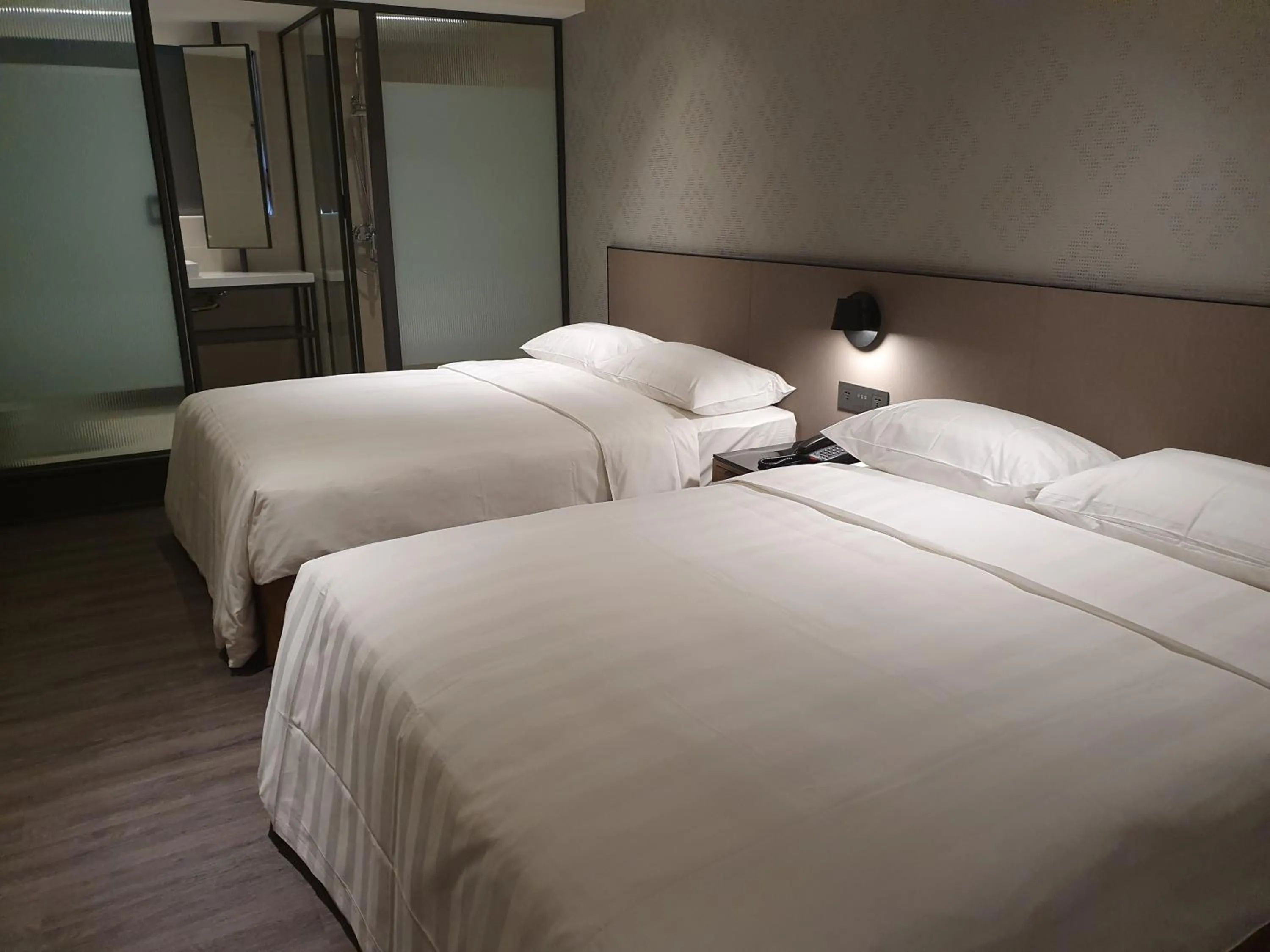 Bed in City Suites - Taoyuan Station