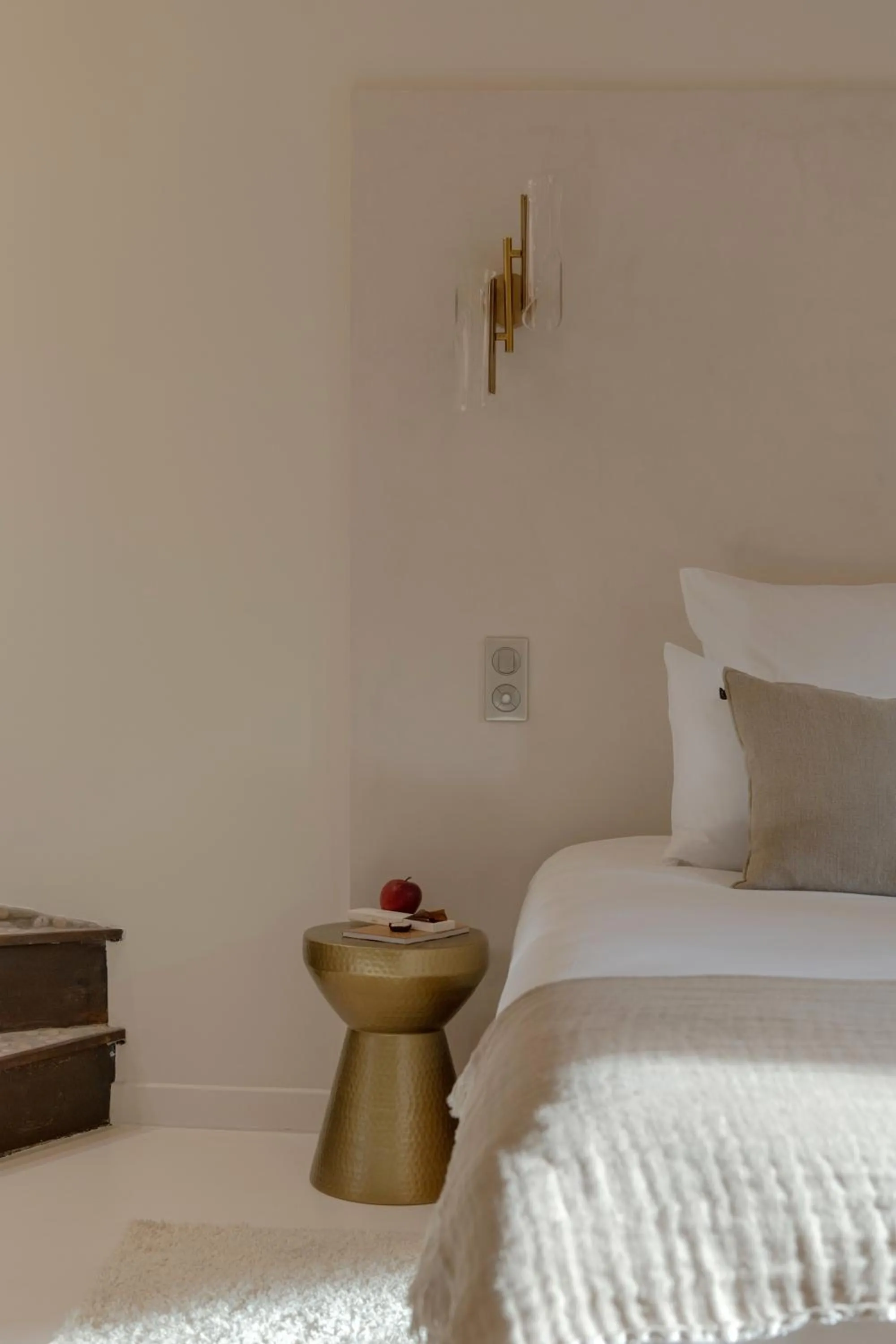 Bed in MiHotel Le Gourguillon