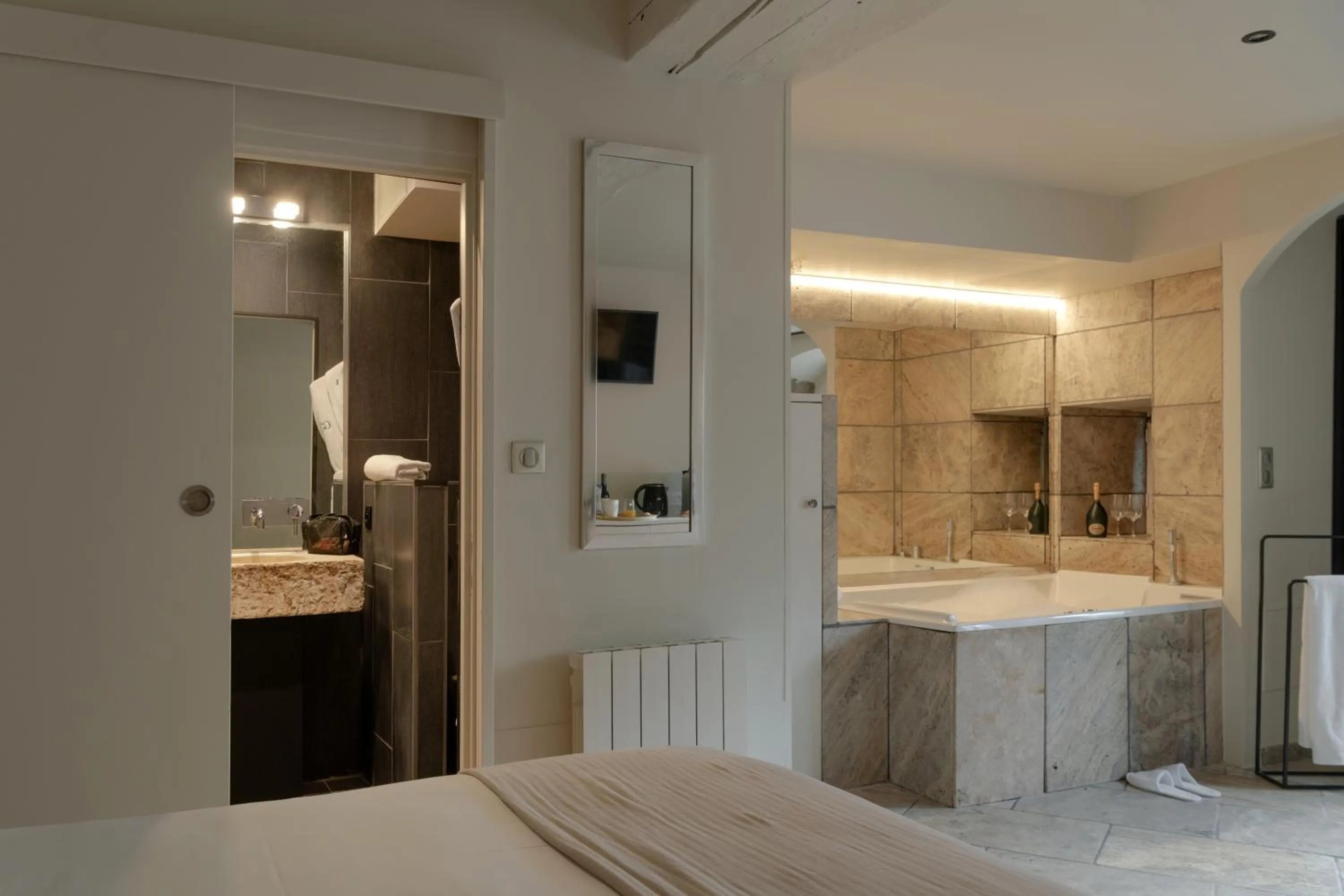 View (from property/room) in MiHotel Le Gourguillon