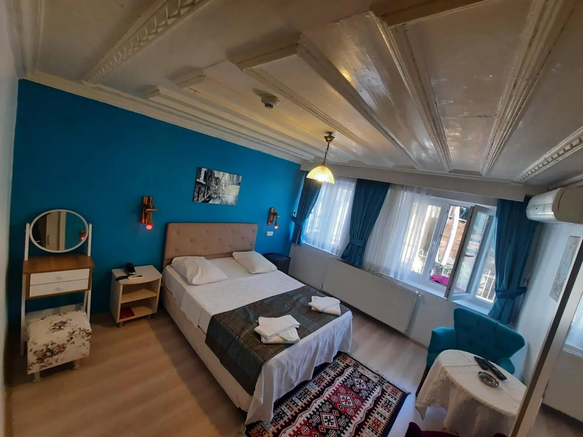 Massage, Bed in Masal Hotel