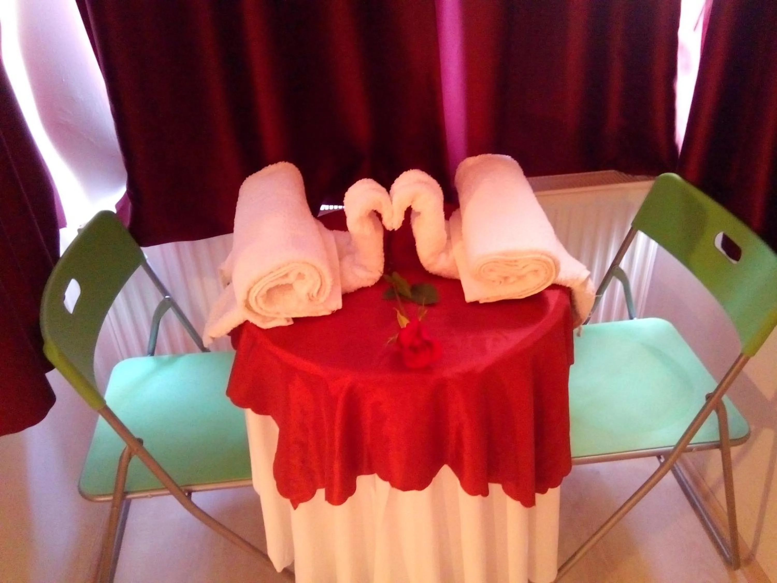 Seating area in Masal Hotel