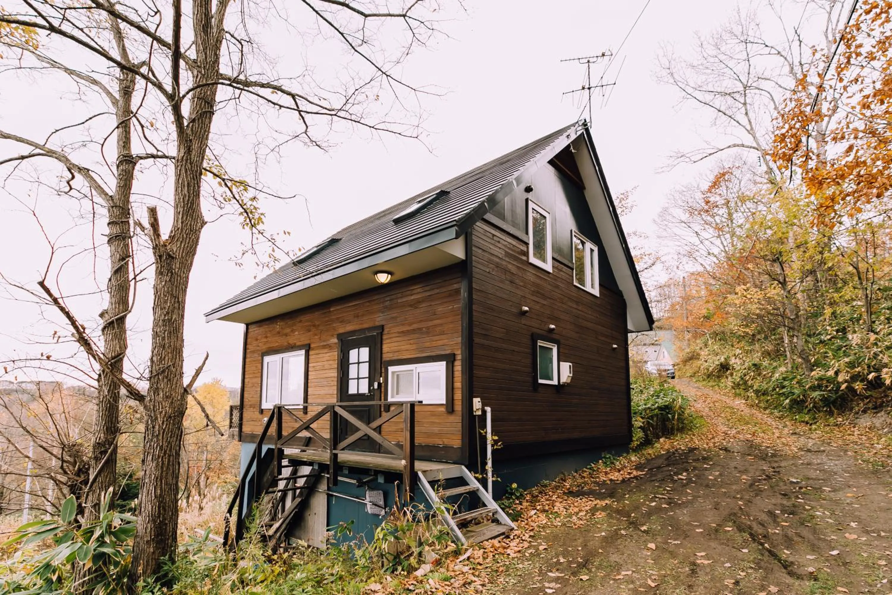 Property building in LAKE TOYA Great view log cabin