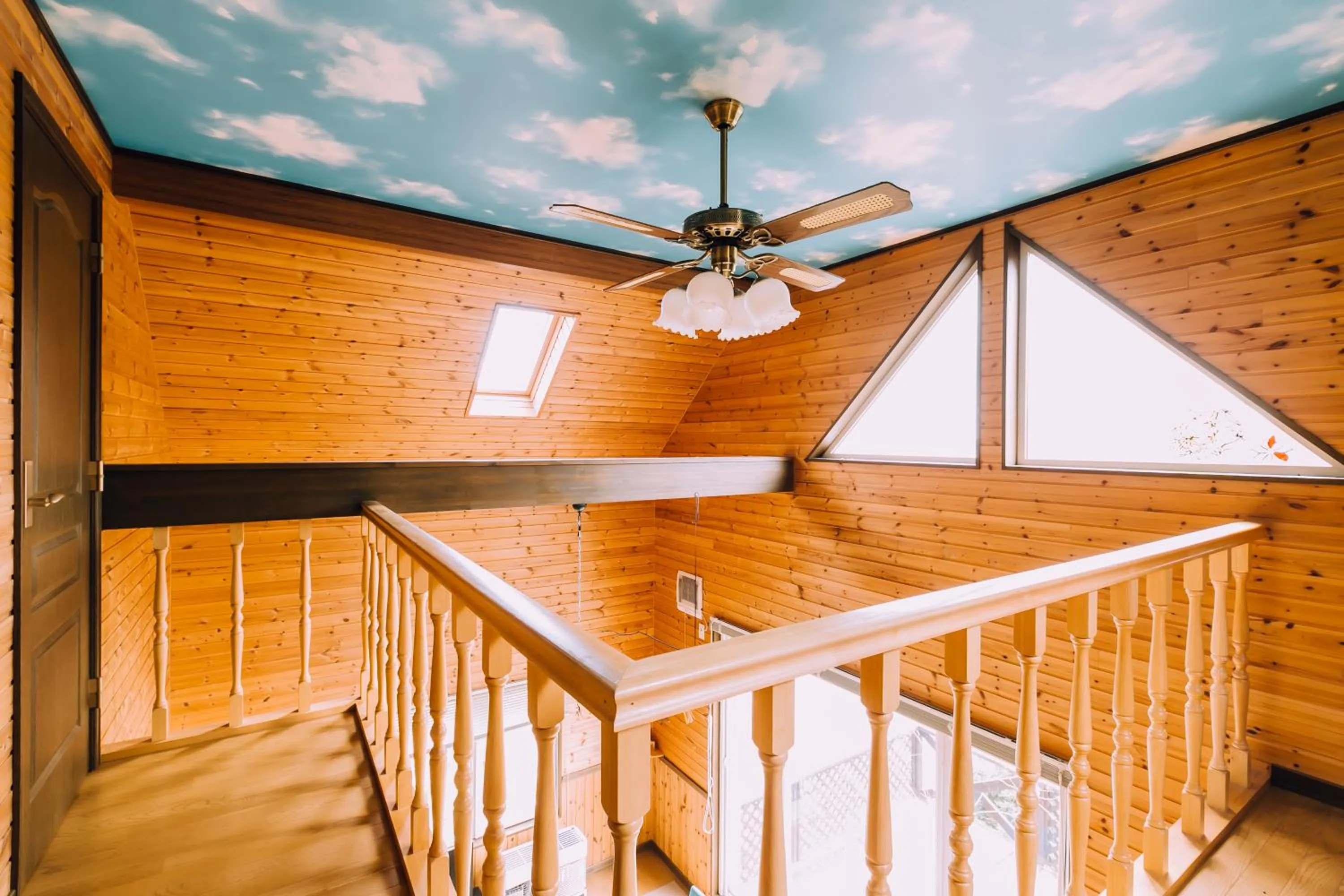 Living room in LAKE TOYA Great view log cabin
