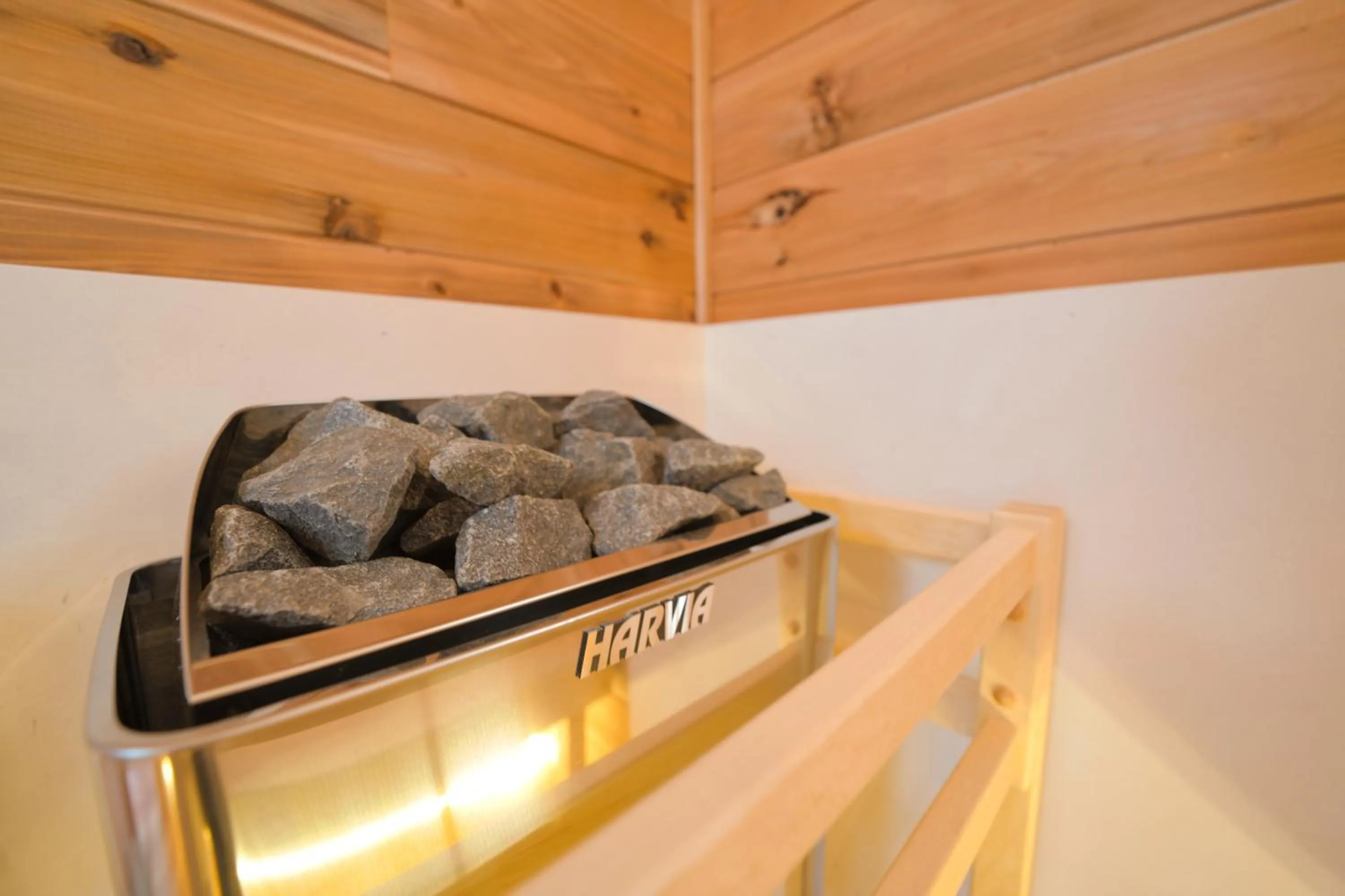 Sauna in LAKE TOYA Great view log cabin