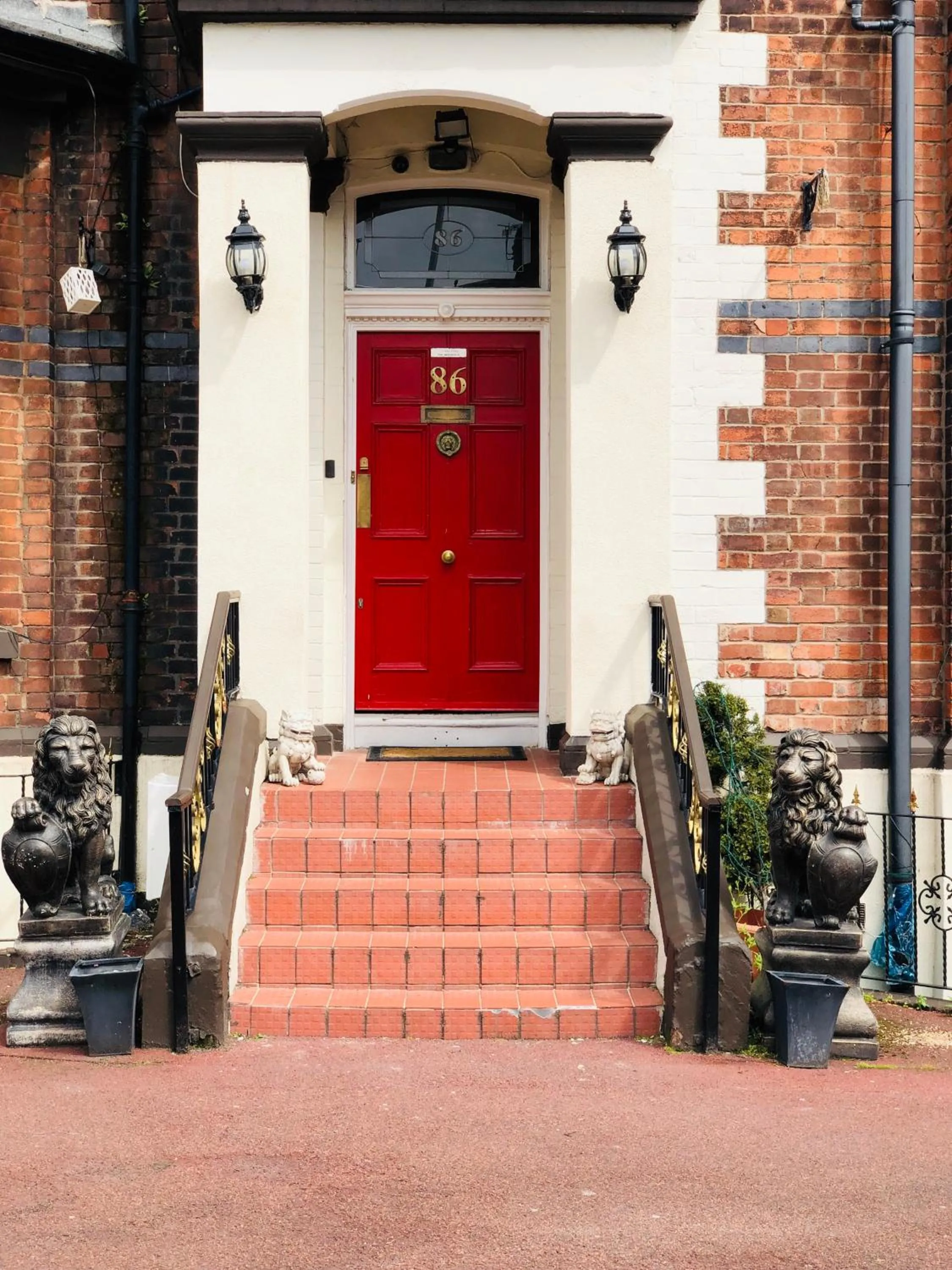 Facade/entrance in Castle Lodge Guest House 86-88 Sheil Rd L6 3AF