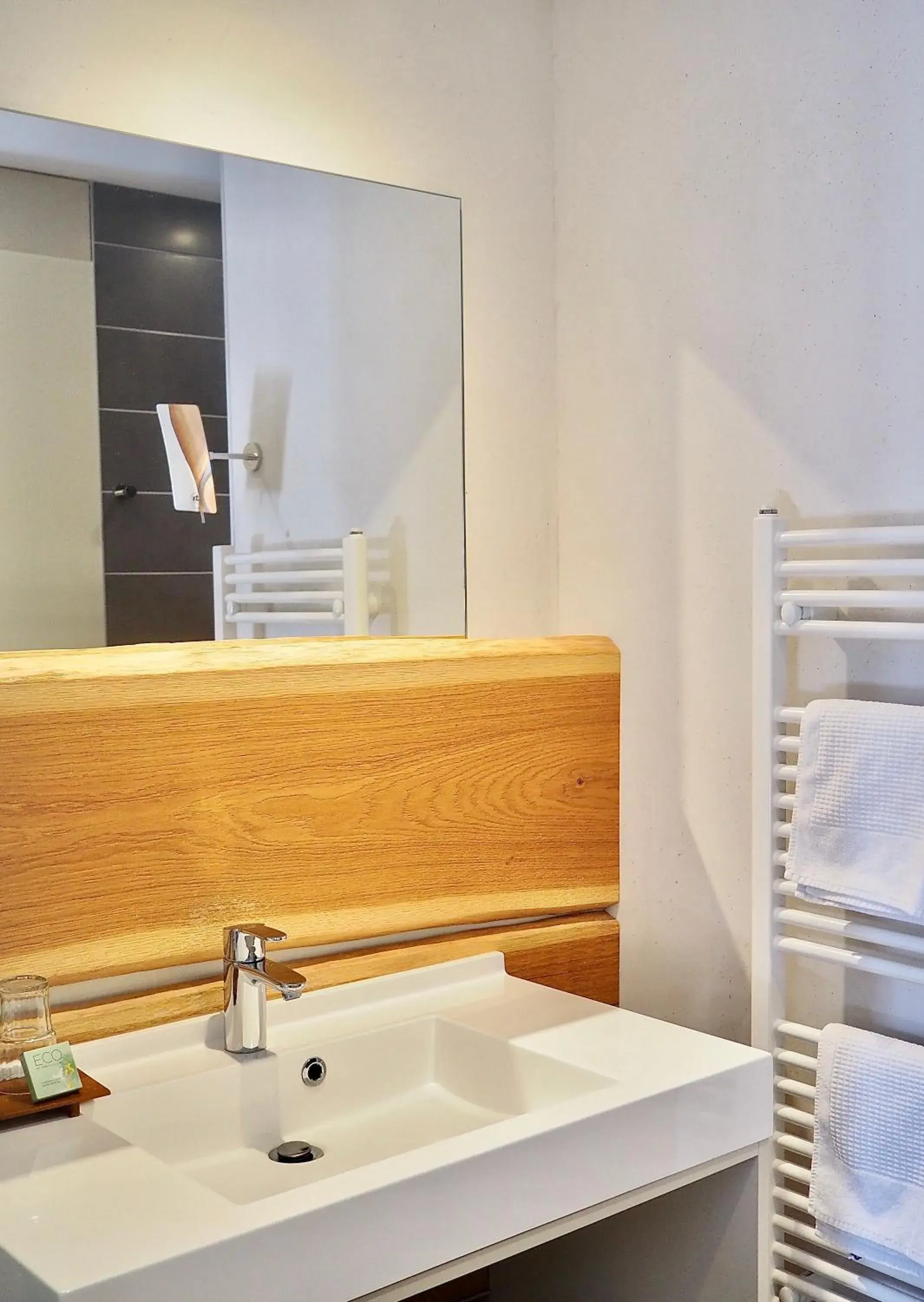 Bathroom, Bed in Maison Jenny Hotel Restaurant & Spa Bathroom, Bed in Maison Jenny Hotel Restaurant & Spa