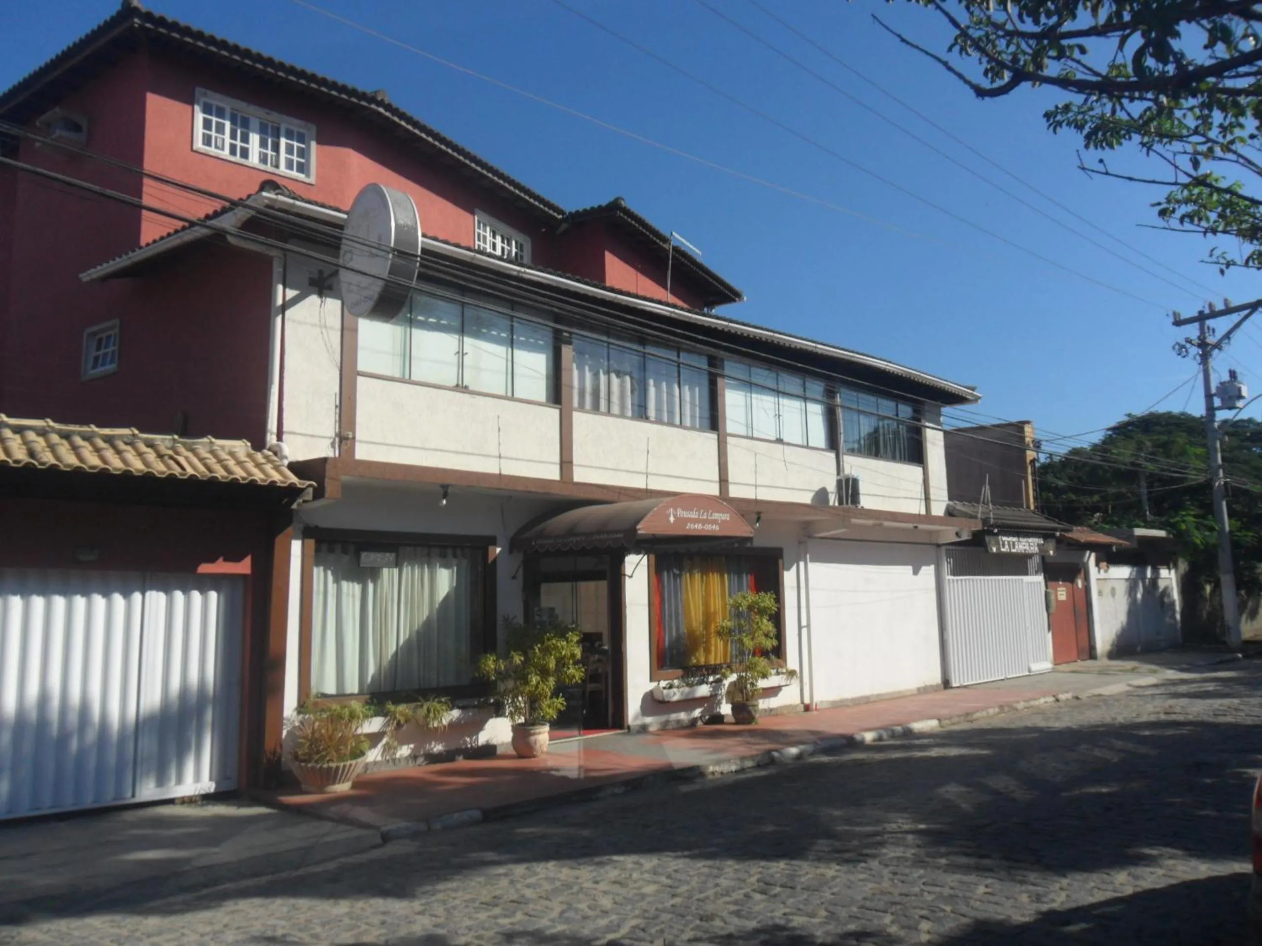 Facade/entrance in Pousada La Lampara