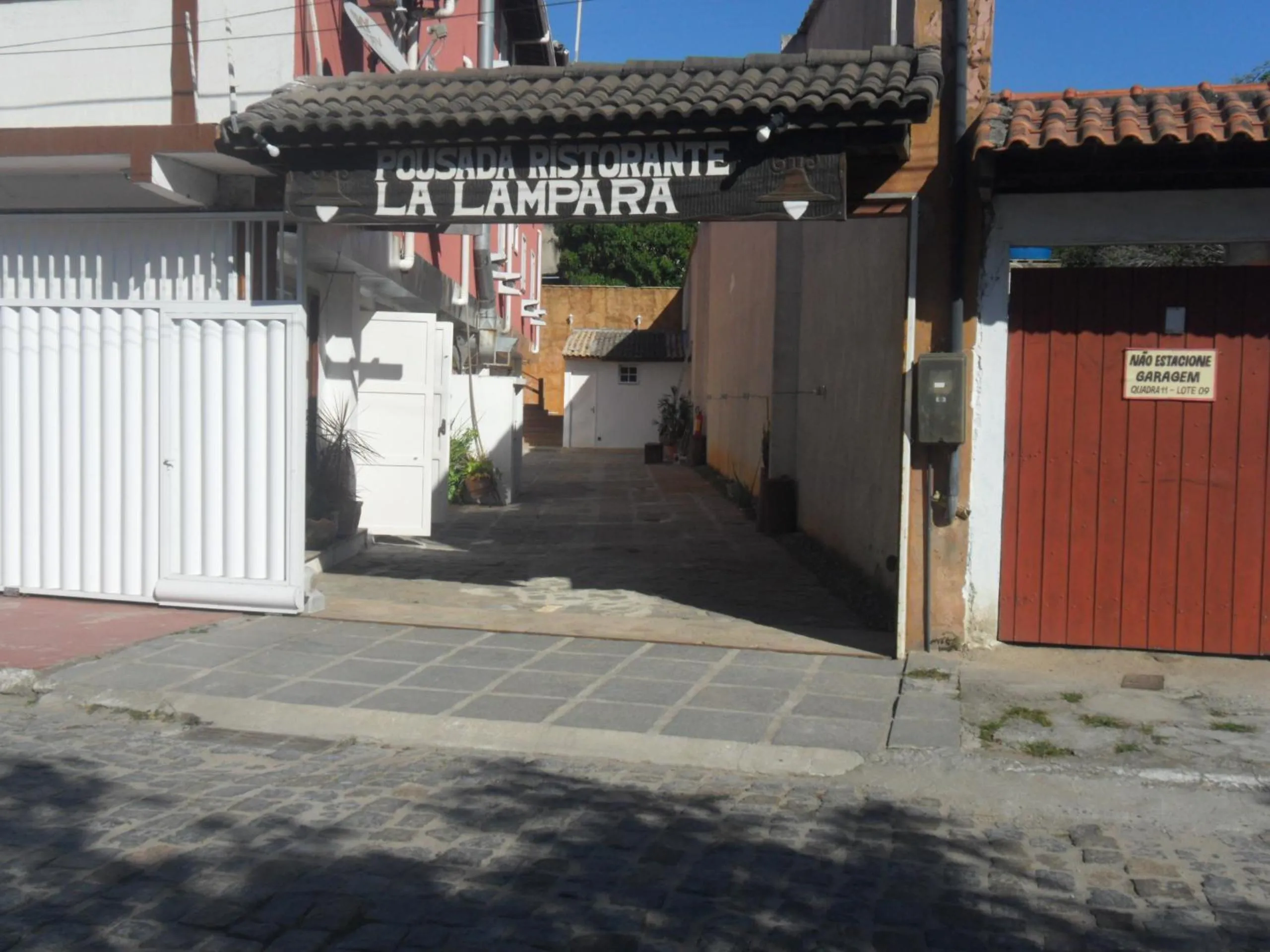 Facade/entrance in Pousada La Lampara