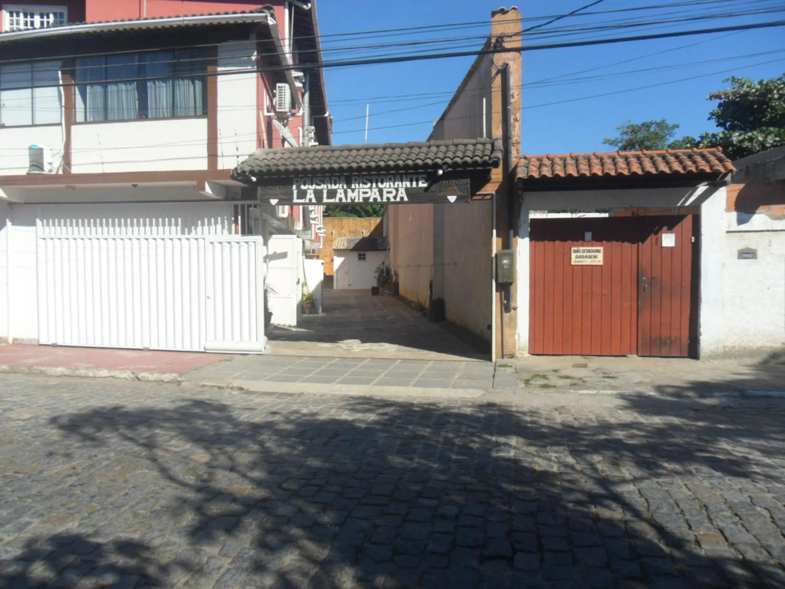Facade/entrance in Pousada La Lampara