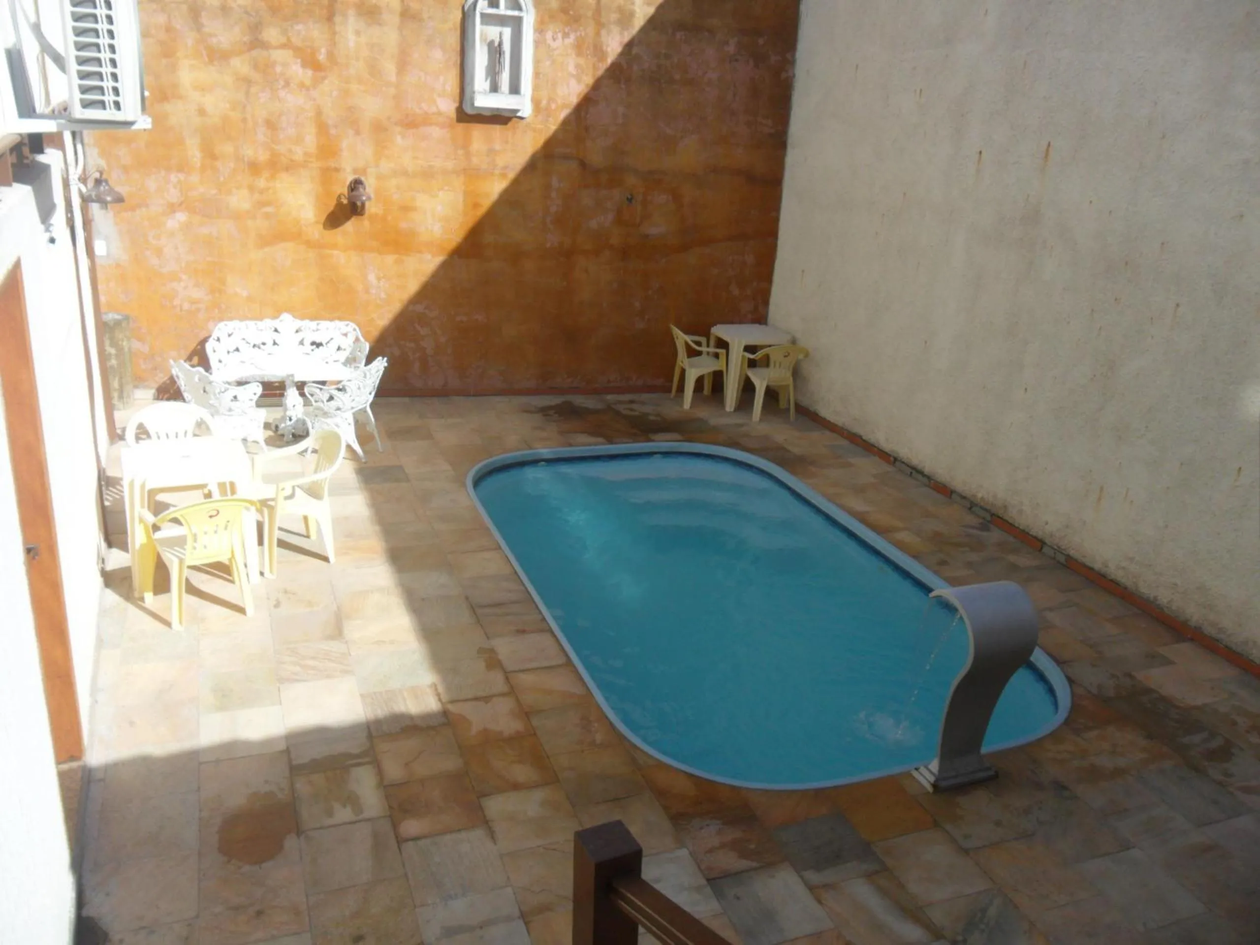 Swimming pool in Pousada La Lampara