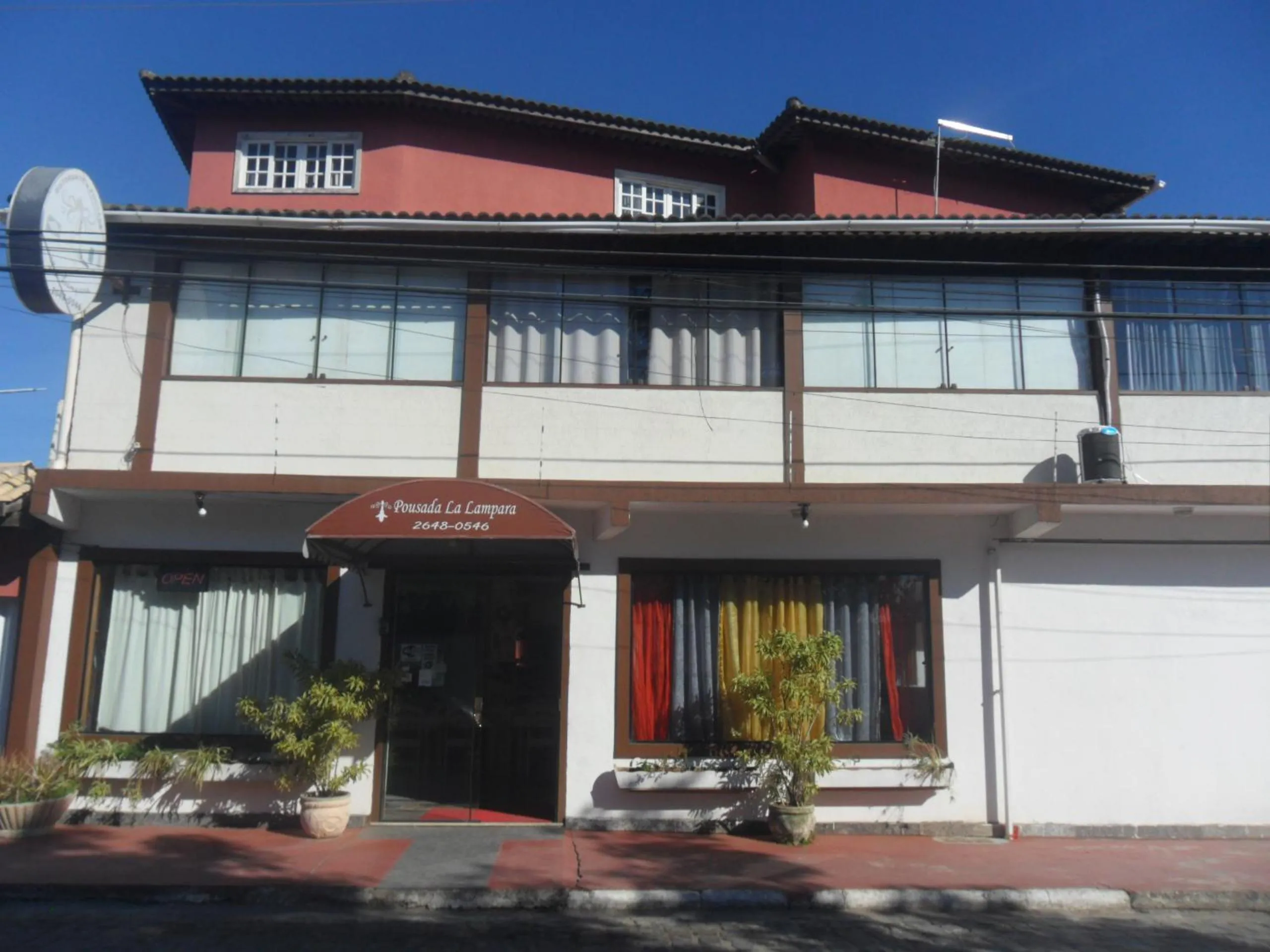 Facade/entrance in Pousada La Lampara