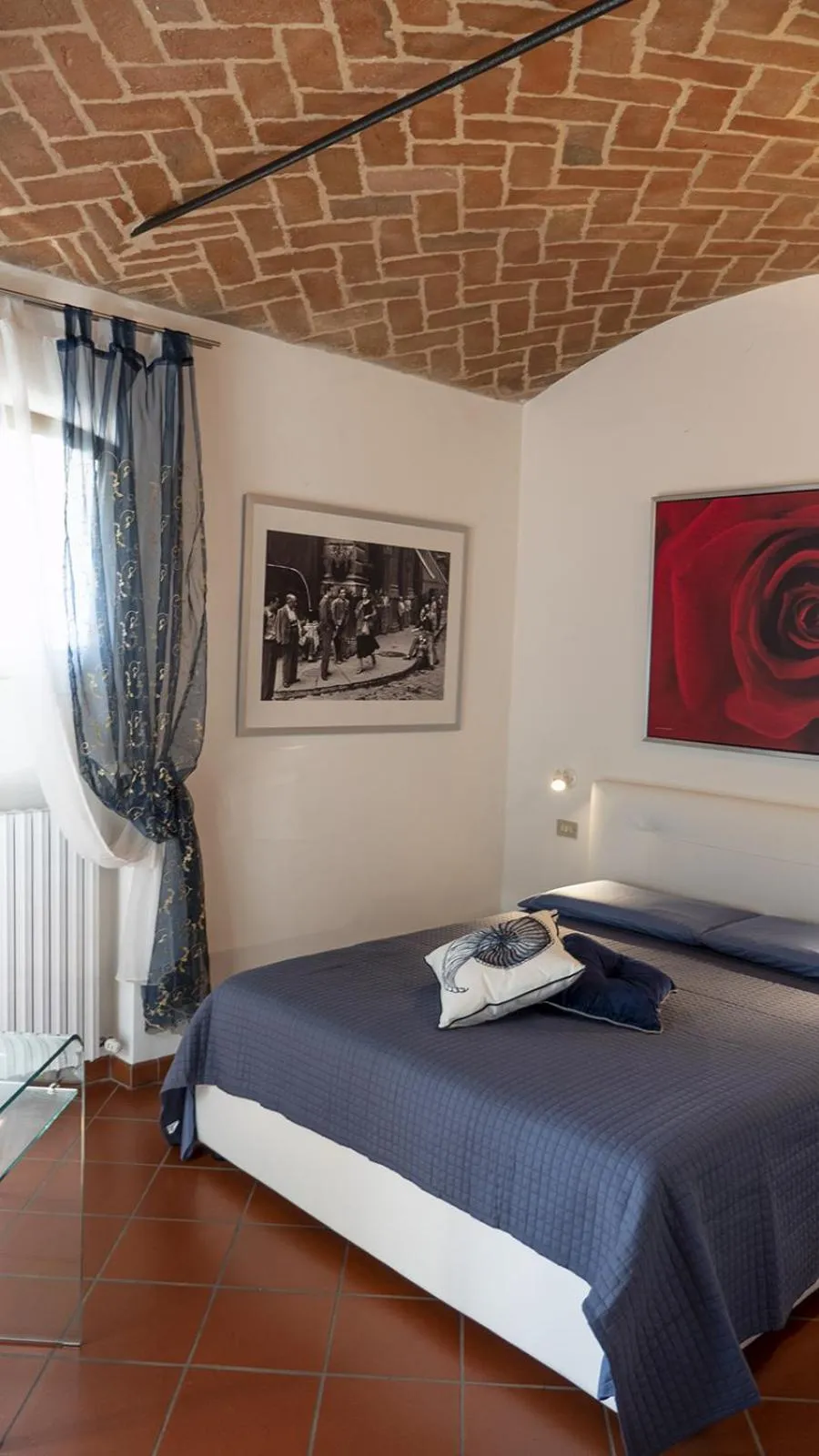 Photo of the whole room, Bed in Villa Matildis