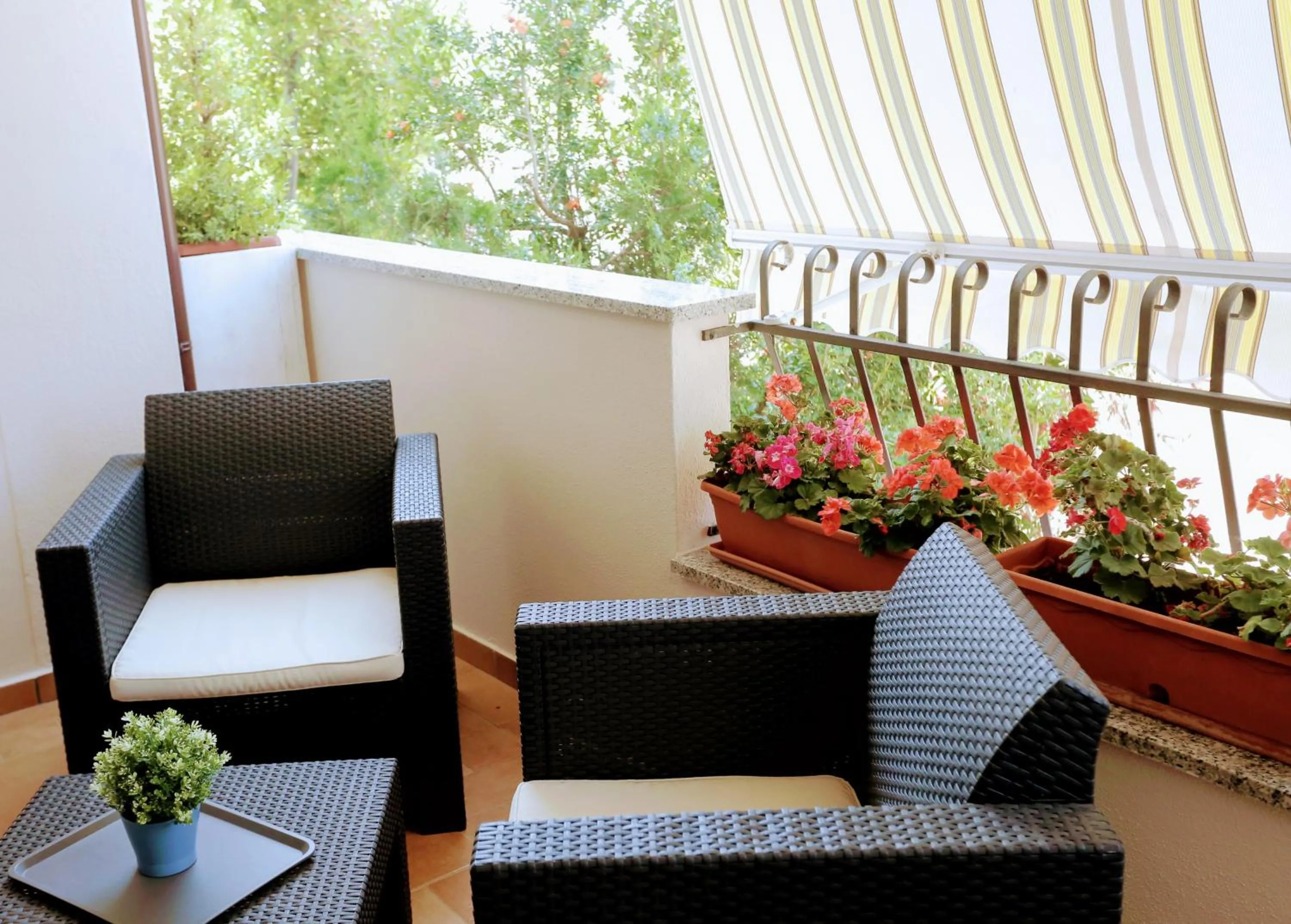 Zama Bed&Breakfast