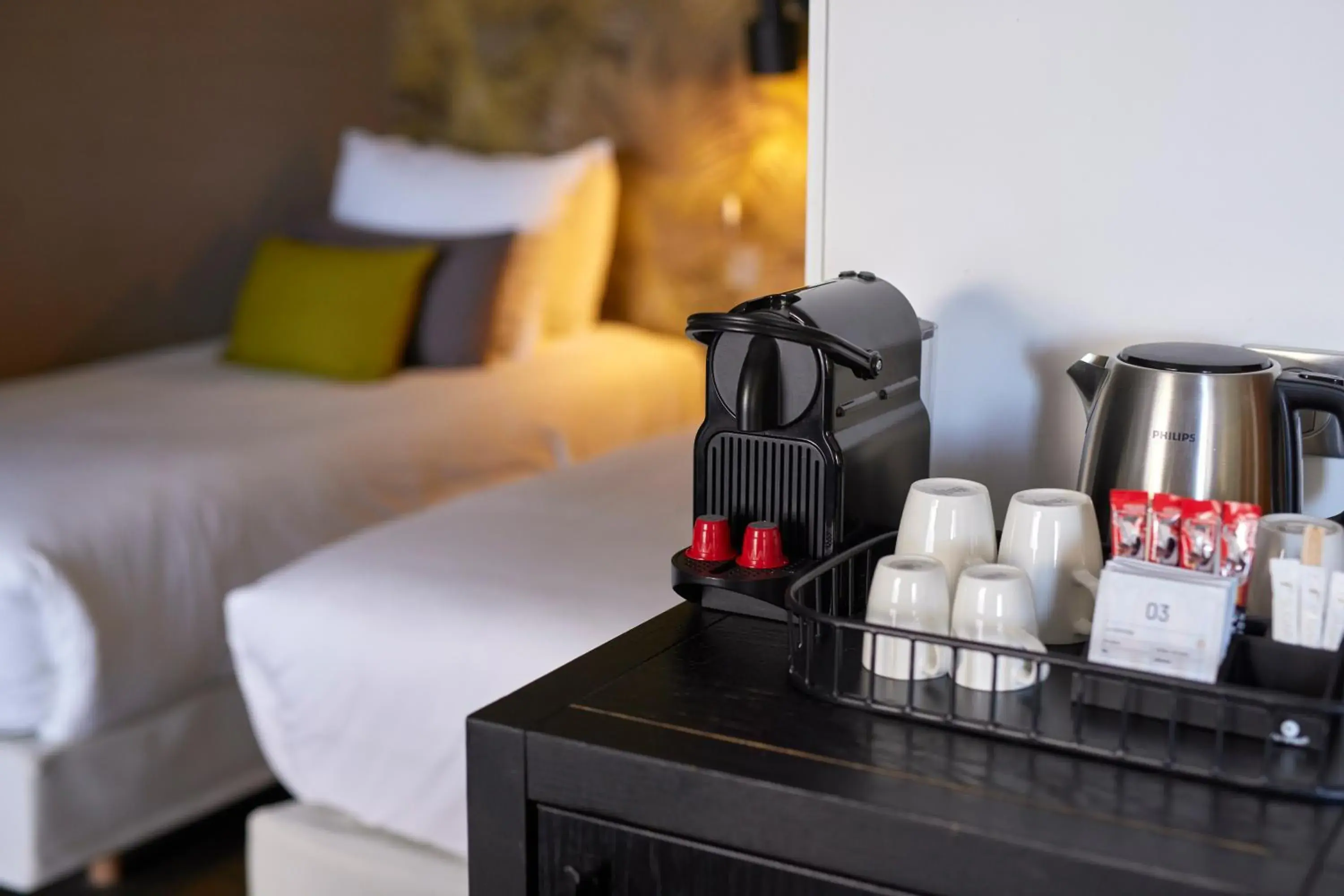 Coffee/tea facilities, Bed in Van der Valk Hotel Saint-Aygulf Coffee/tea facilities, Bed in Van der Valk Hotel Saint-Aygulf