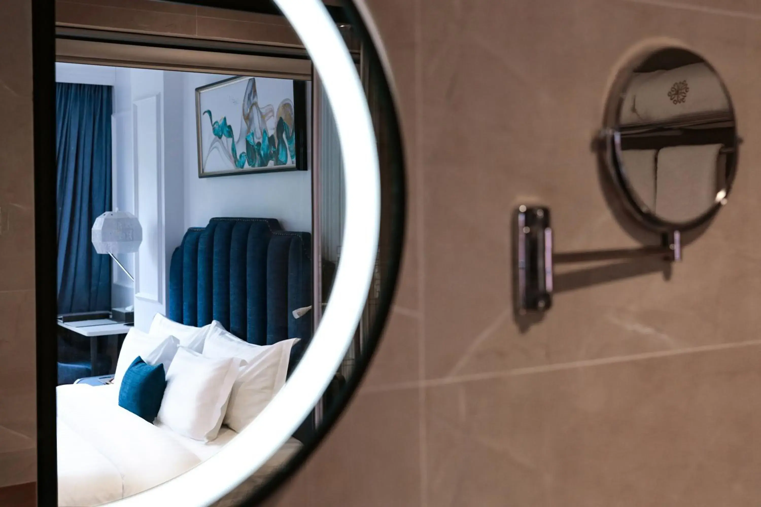 Queen Room in Hanoi Fiesta Central Hotel and Spa Queen Room in Hanoi Fiesta Central Hotel and Spa