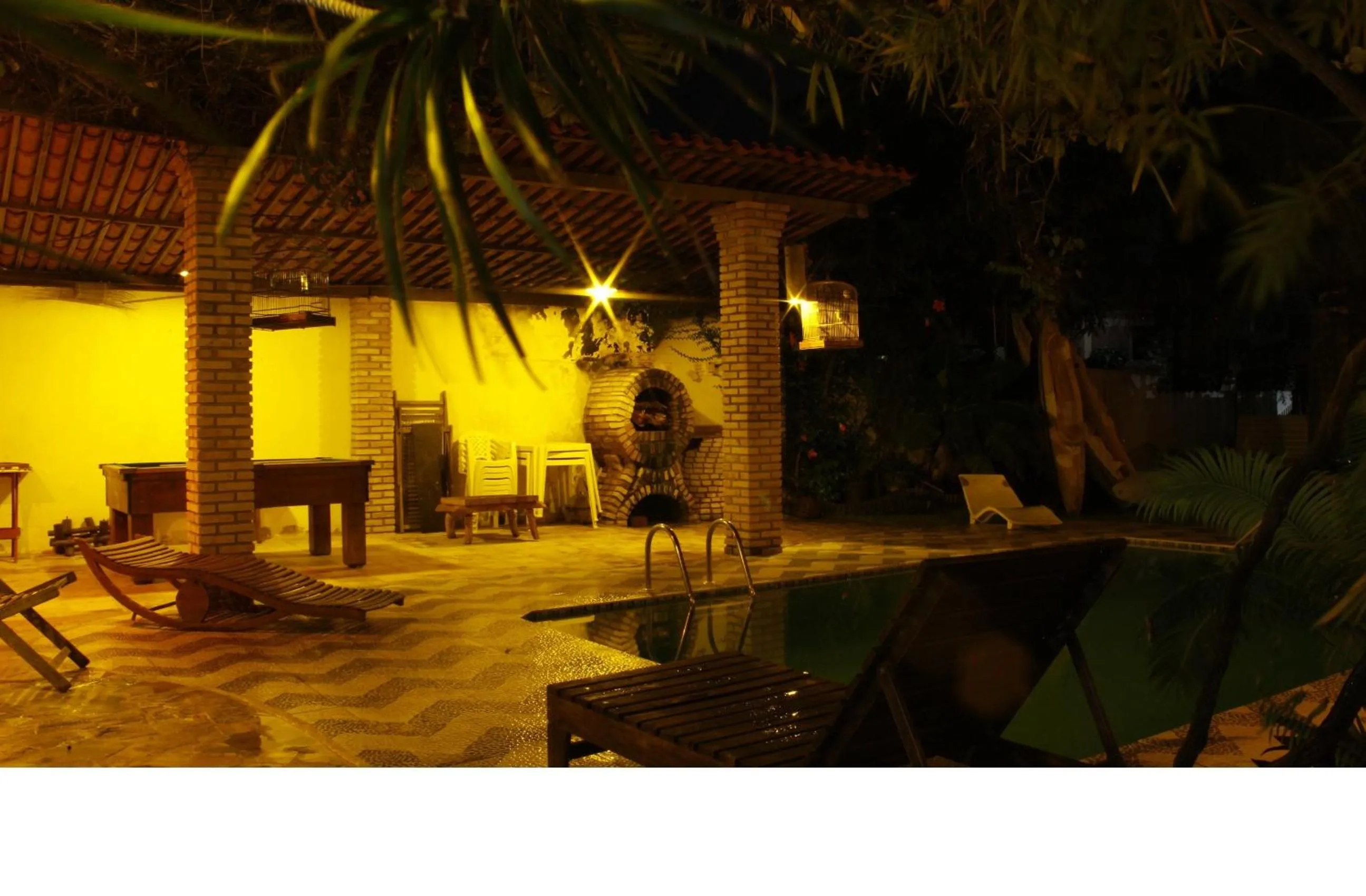 Billiard in Pousada Água de Fuego