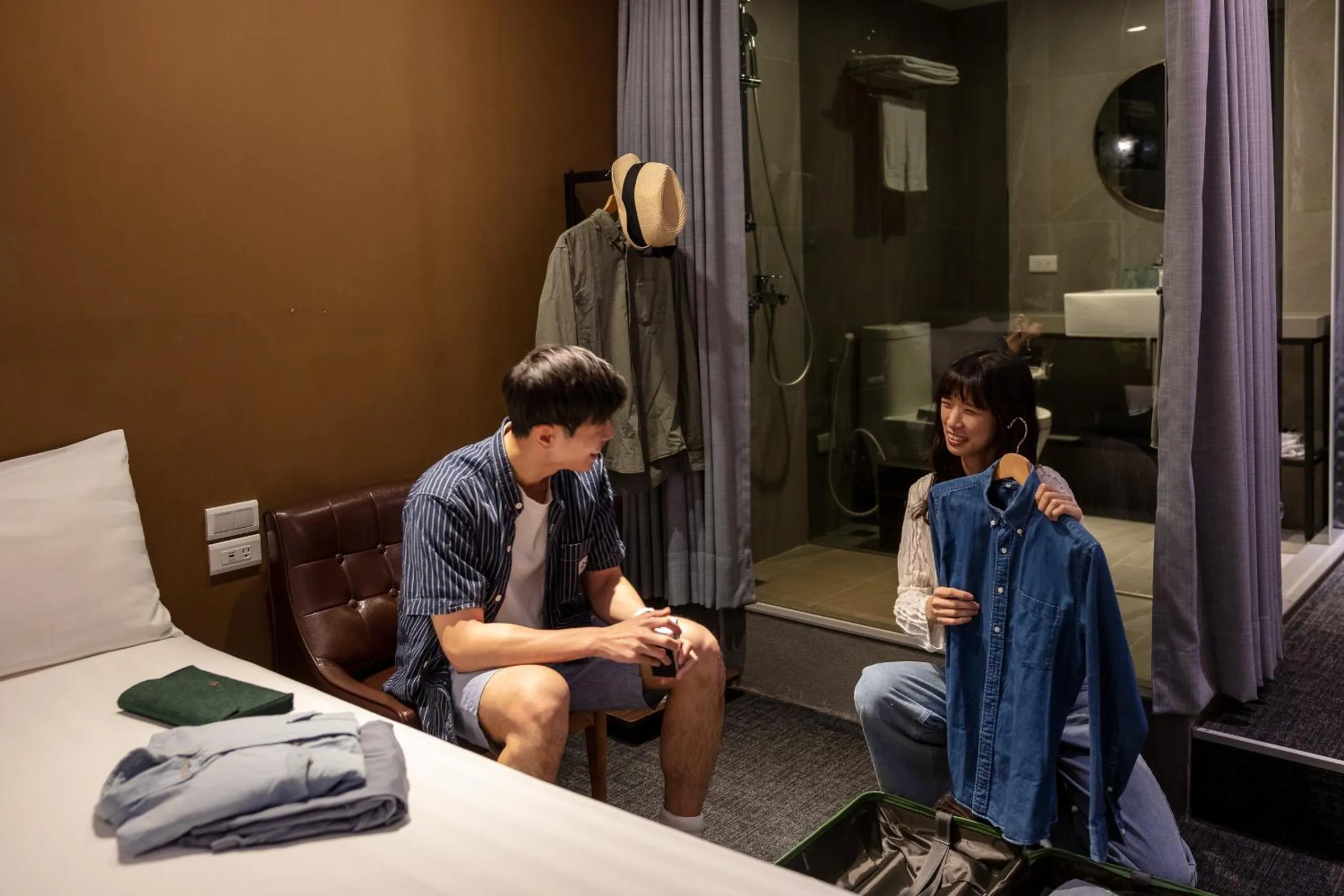 People, Bed in Cho Hotel 3