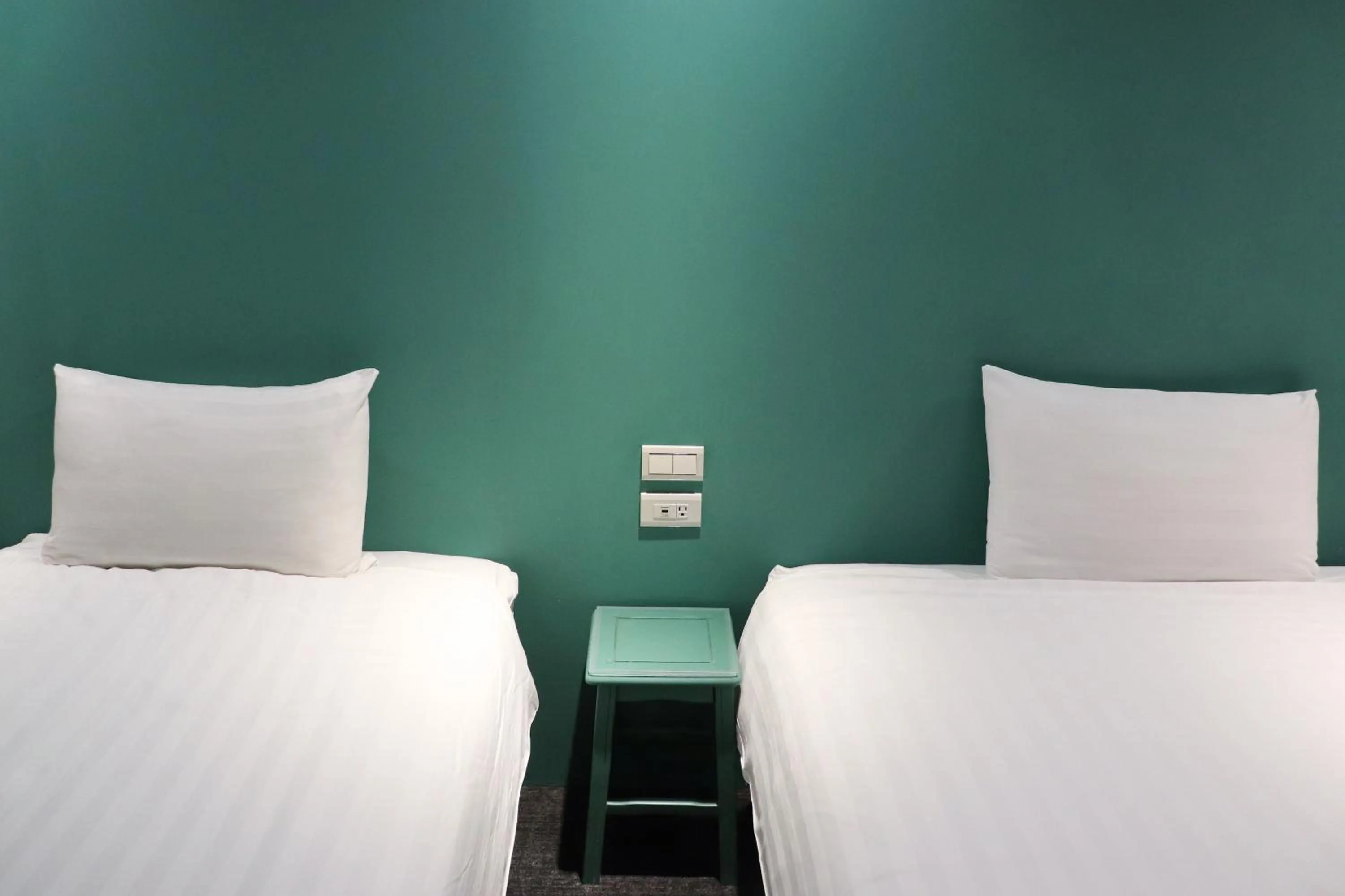 Photo of the whole room, Bed in Cho Hotel 3