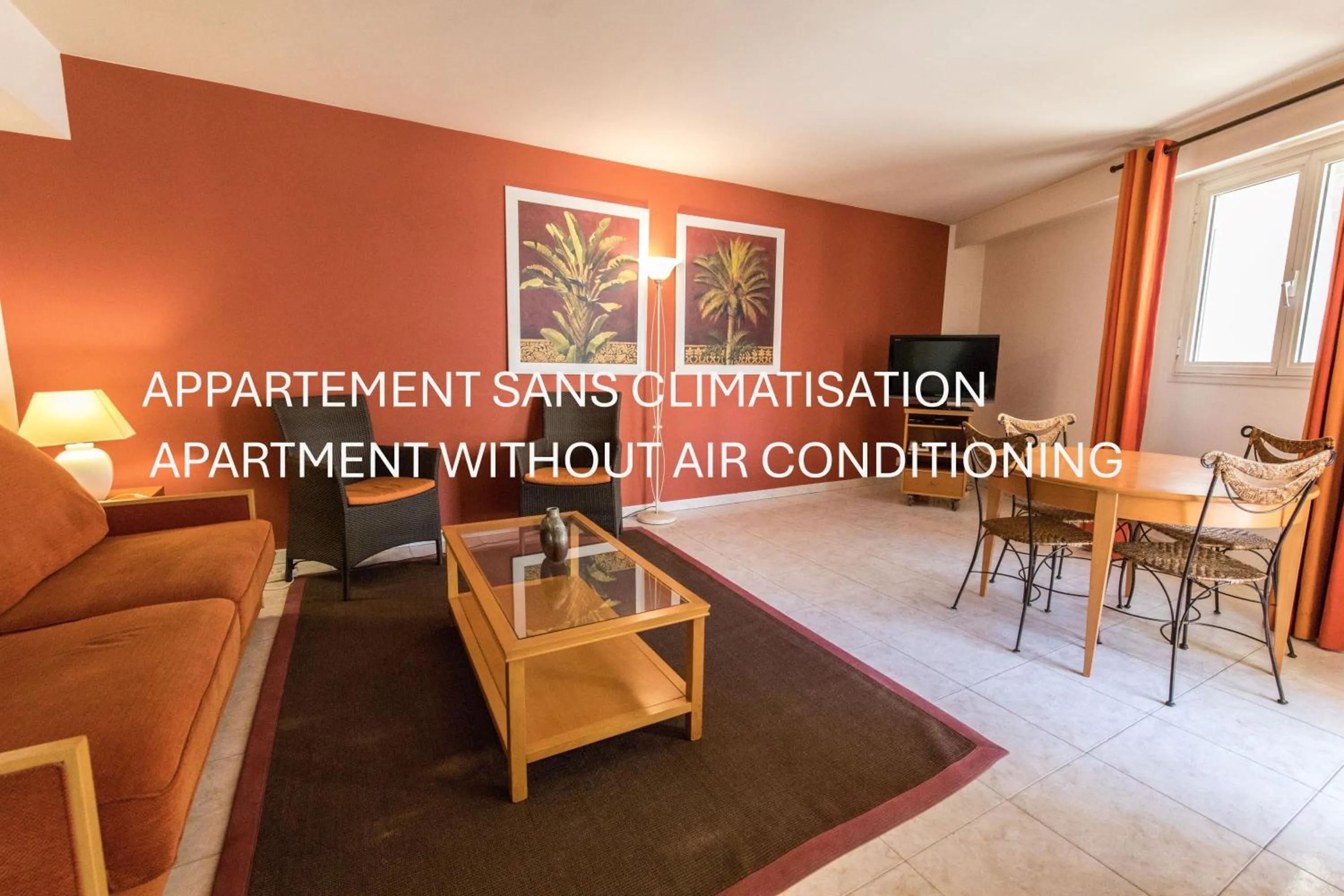 Living room in Cannes Croisette Prestige Apart'hotel