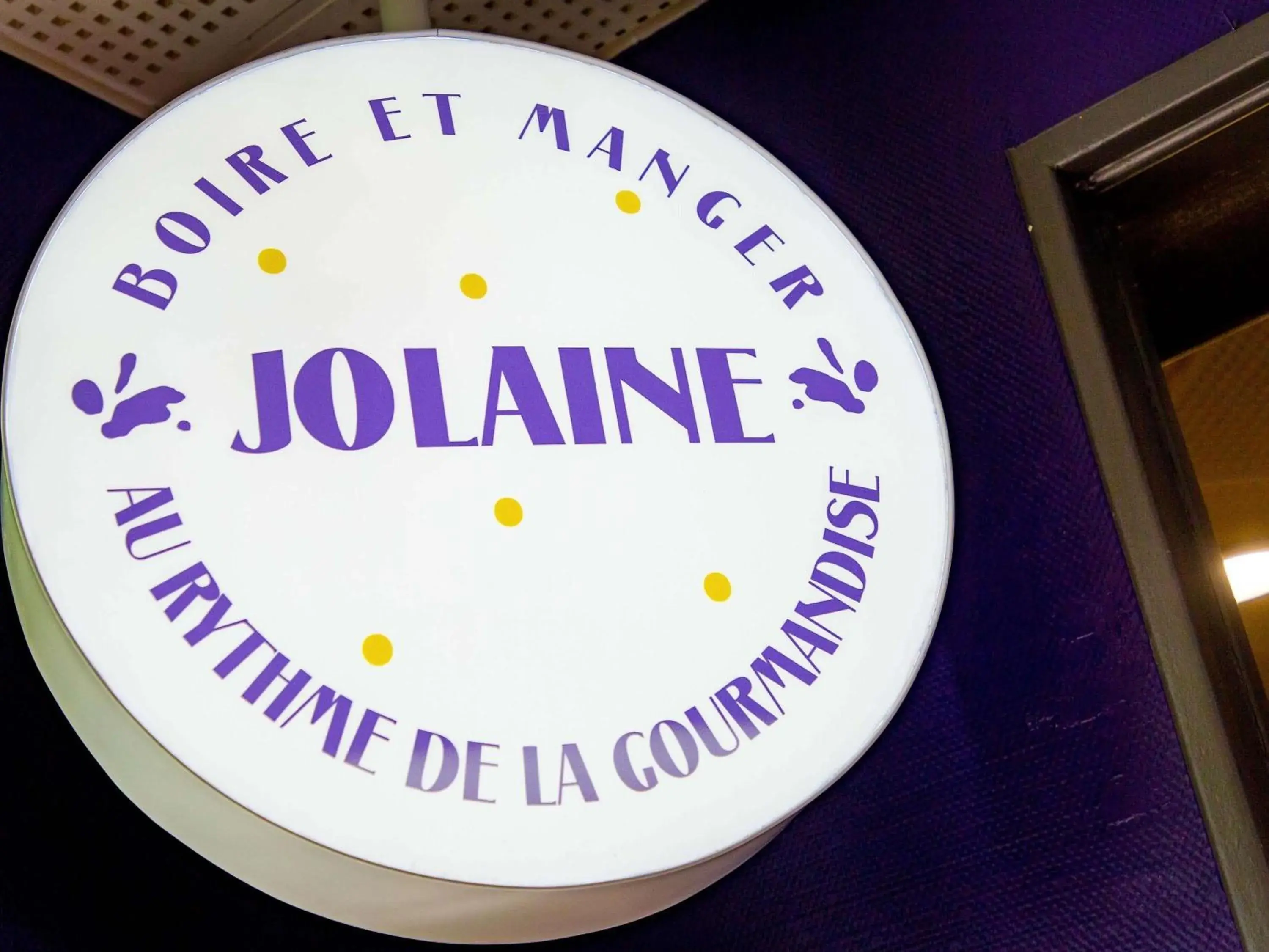 Restaurant/places to eat in ibis Salon de Provence Restaurant/places to eat in ibis Salon de Provence