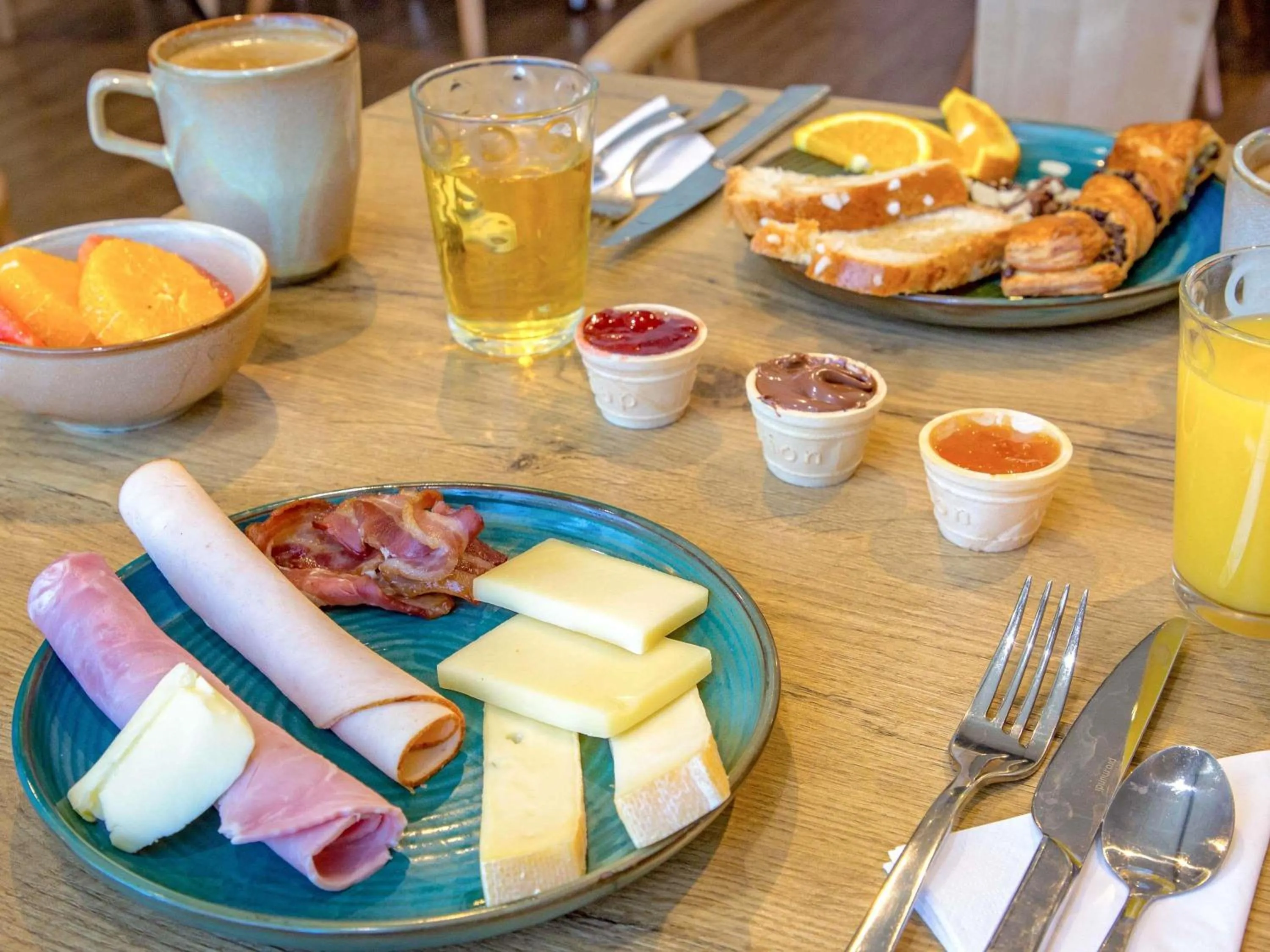 Restaurant/places to eat in ibis Salon de Provence