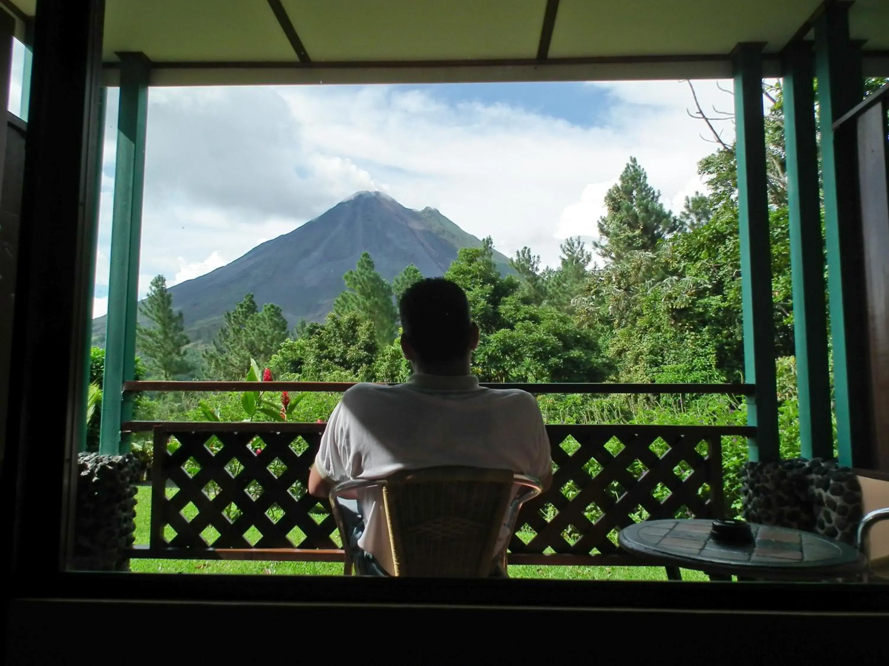 Smithsonian Room + Waterfall in Arenal Observatory Lodge & Trails Smithsonian Room + Waterfall in Arenal Observatory Lodge & Trails