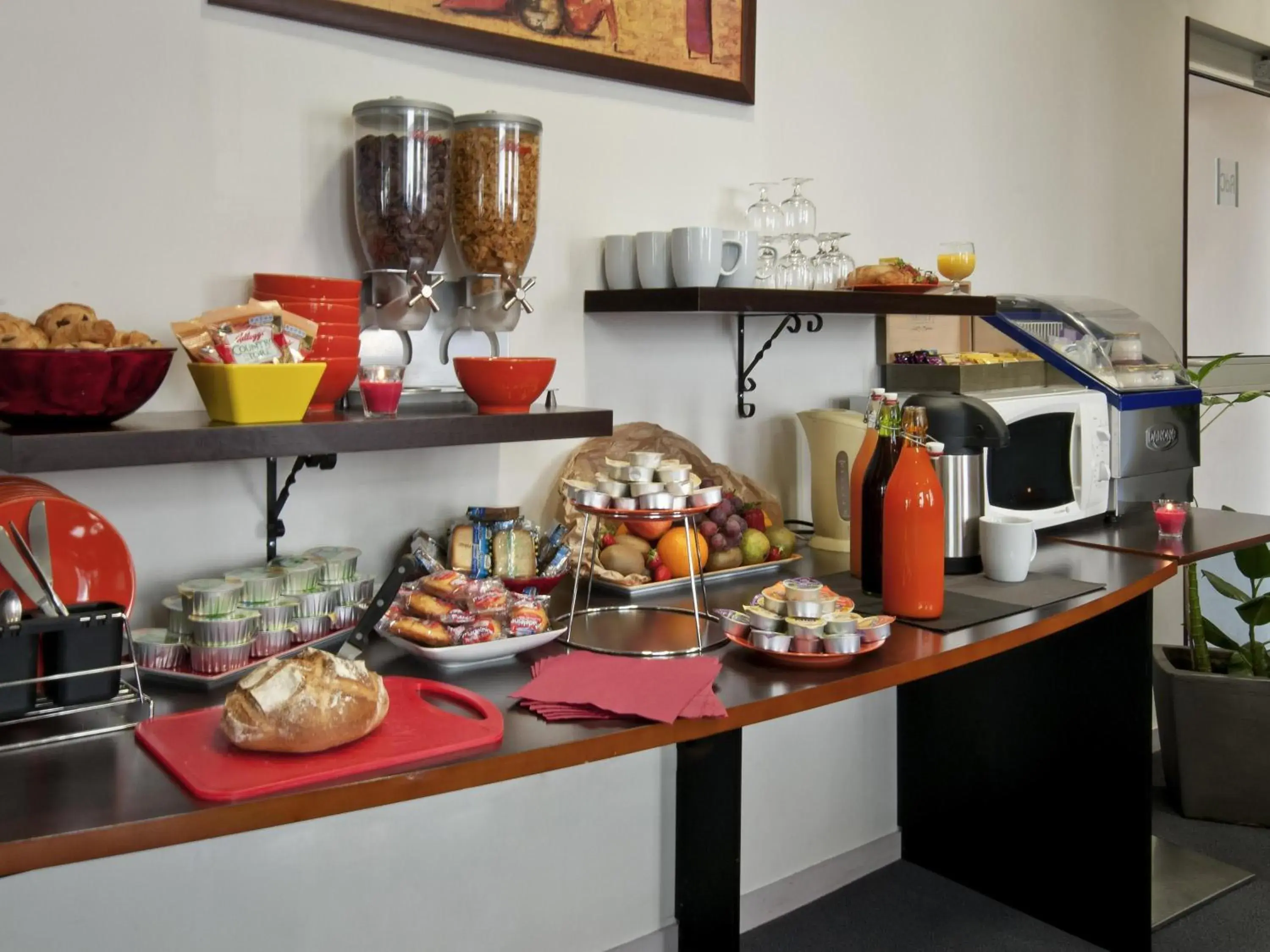 Breakfast in Aparthotel Adagio Access Paris Philippe Auguste Breakfast in Aparthotel Adagio Access Paris Philippe Auguste