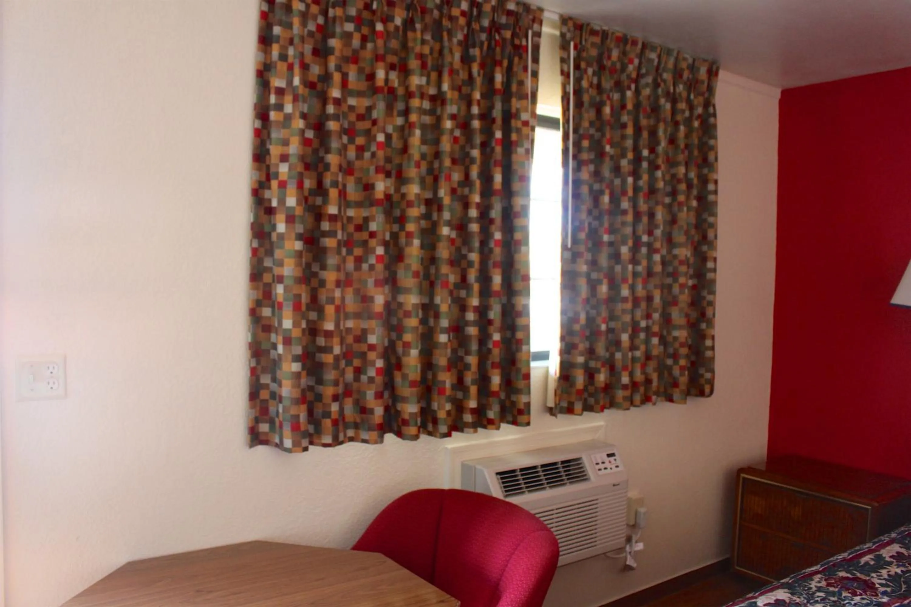 Bed in Starlite Motel