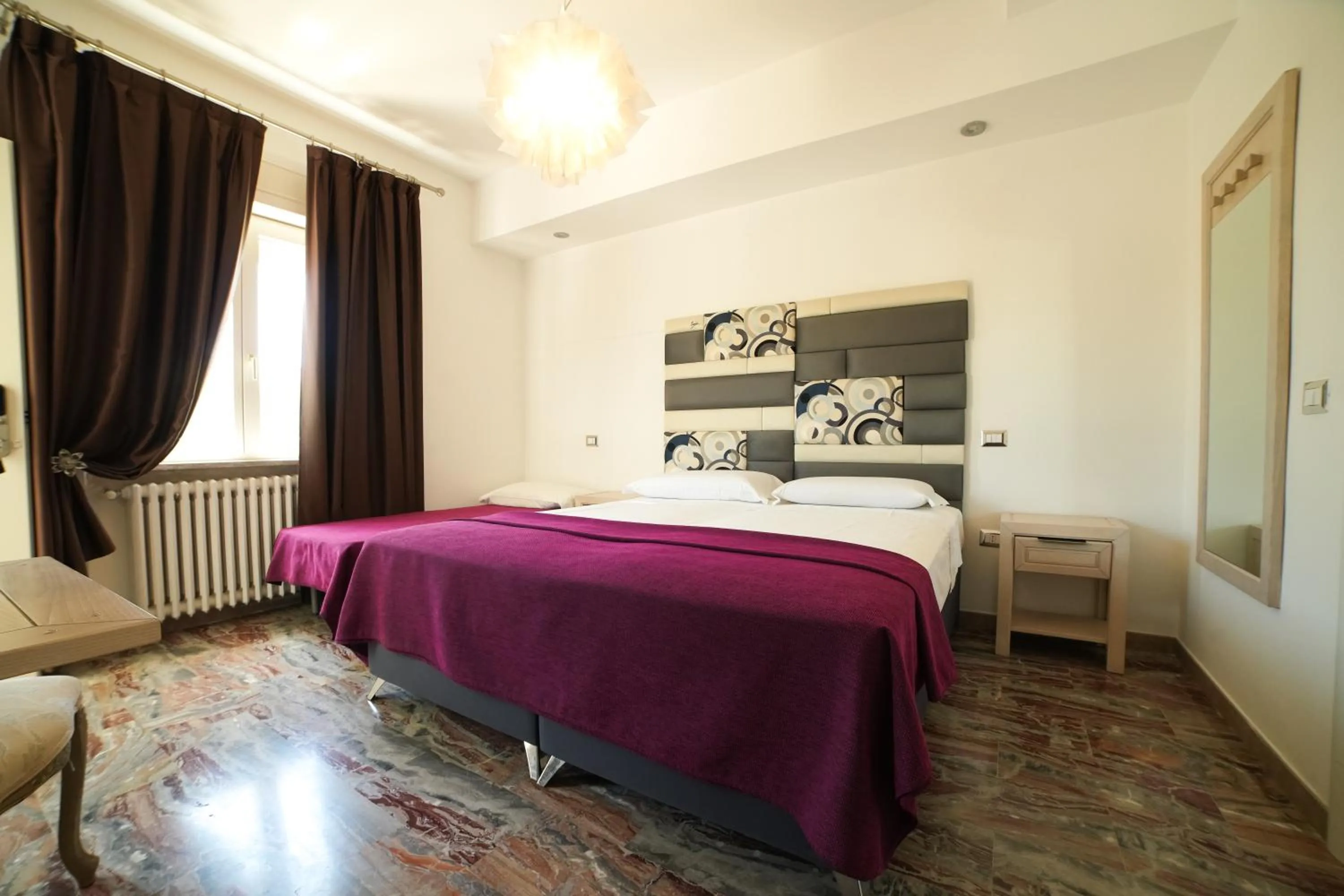 Bedroom, Bed in Villa Miramare