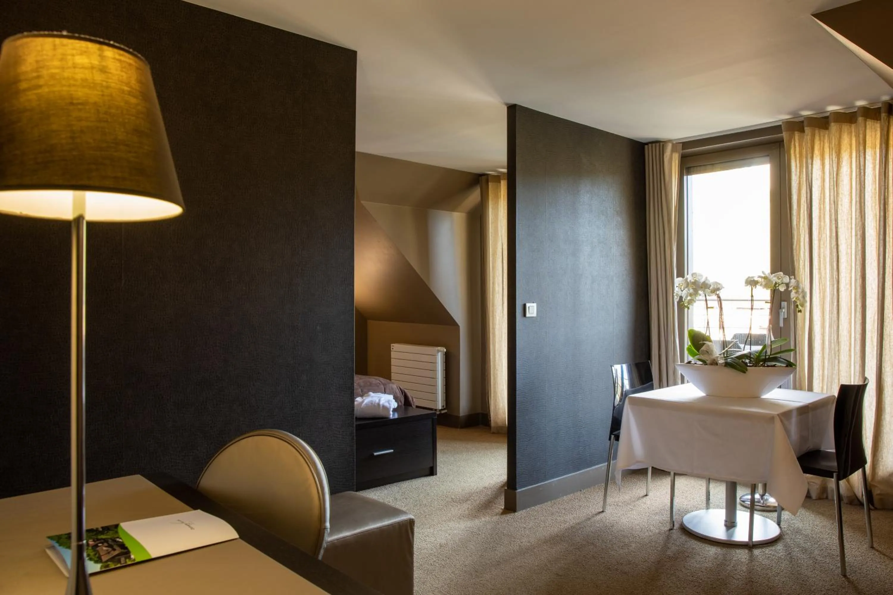 Photo of the whole room, Bed in Hotel Du Lac