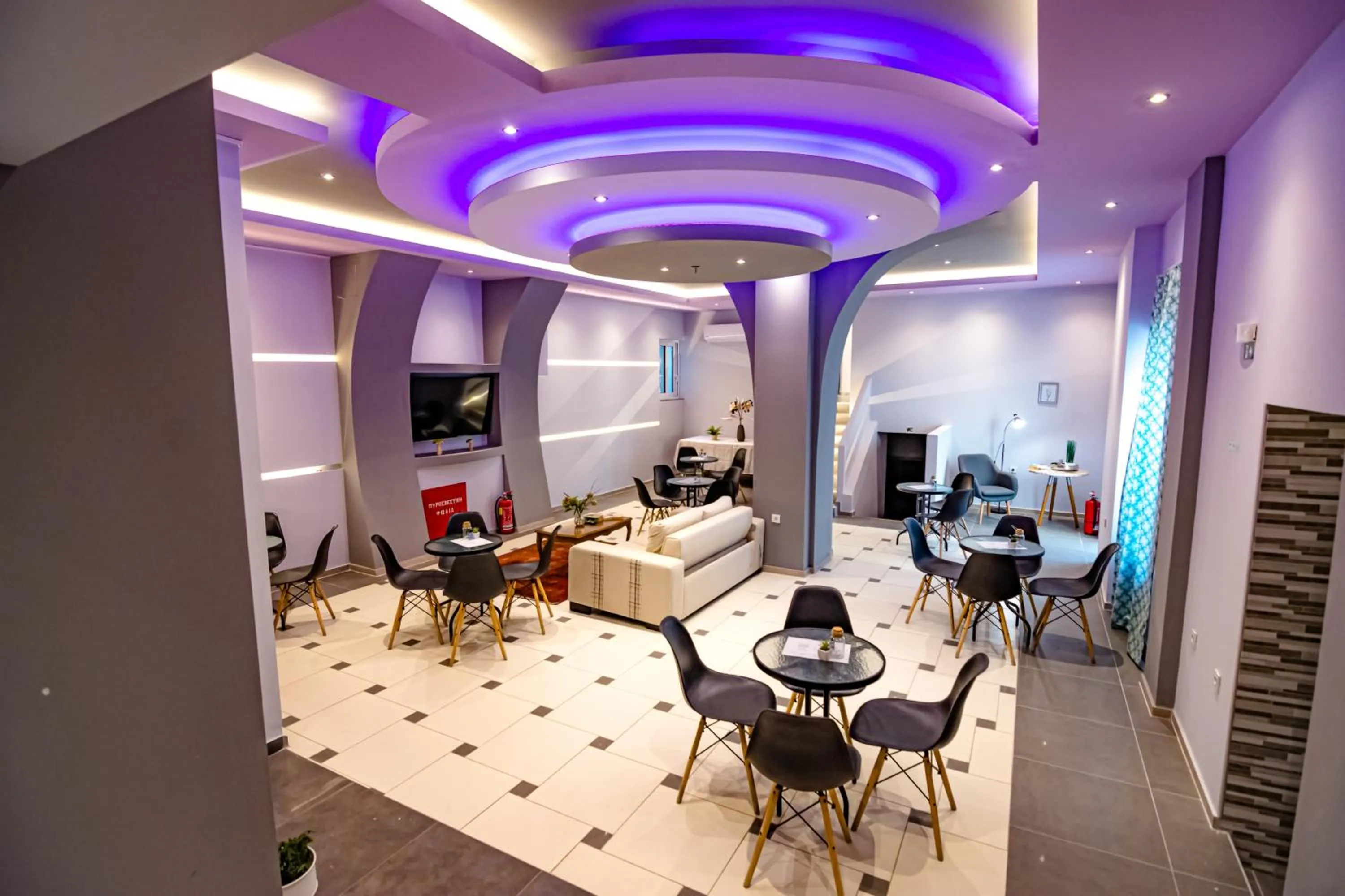 Lounge or bar in N E P center Hotel Rodos