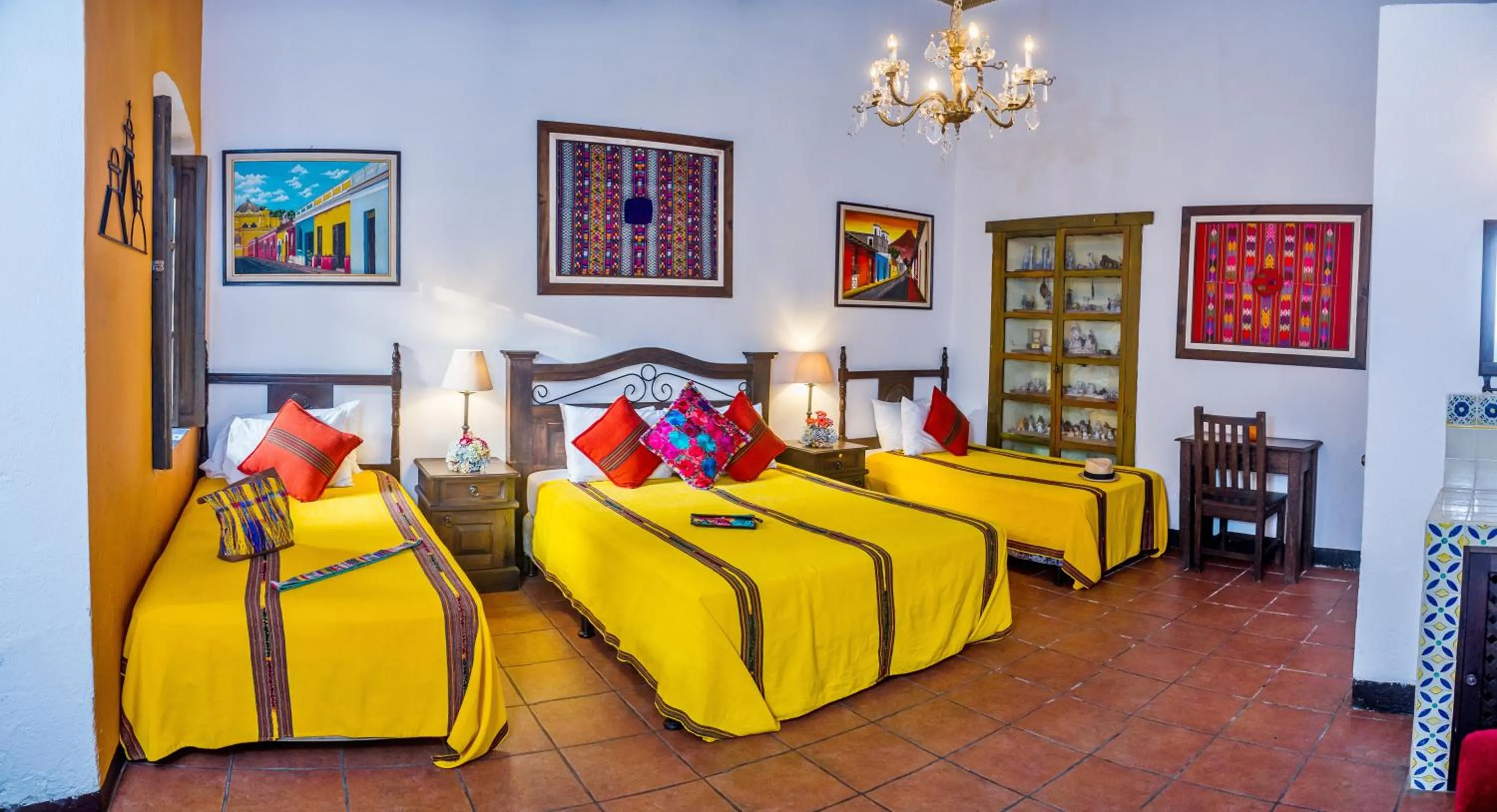 Photo of the whole room, Bed in Hotel Casa Antigua by AHS
