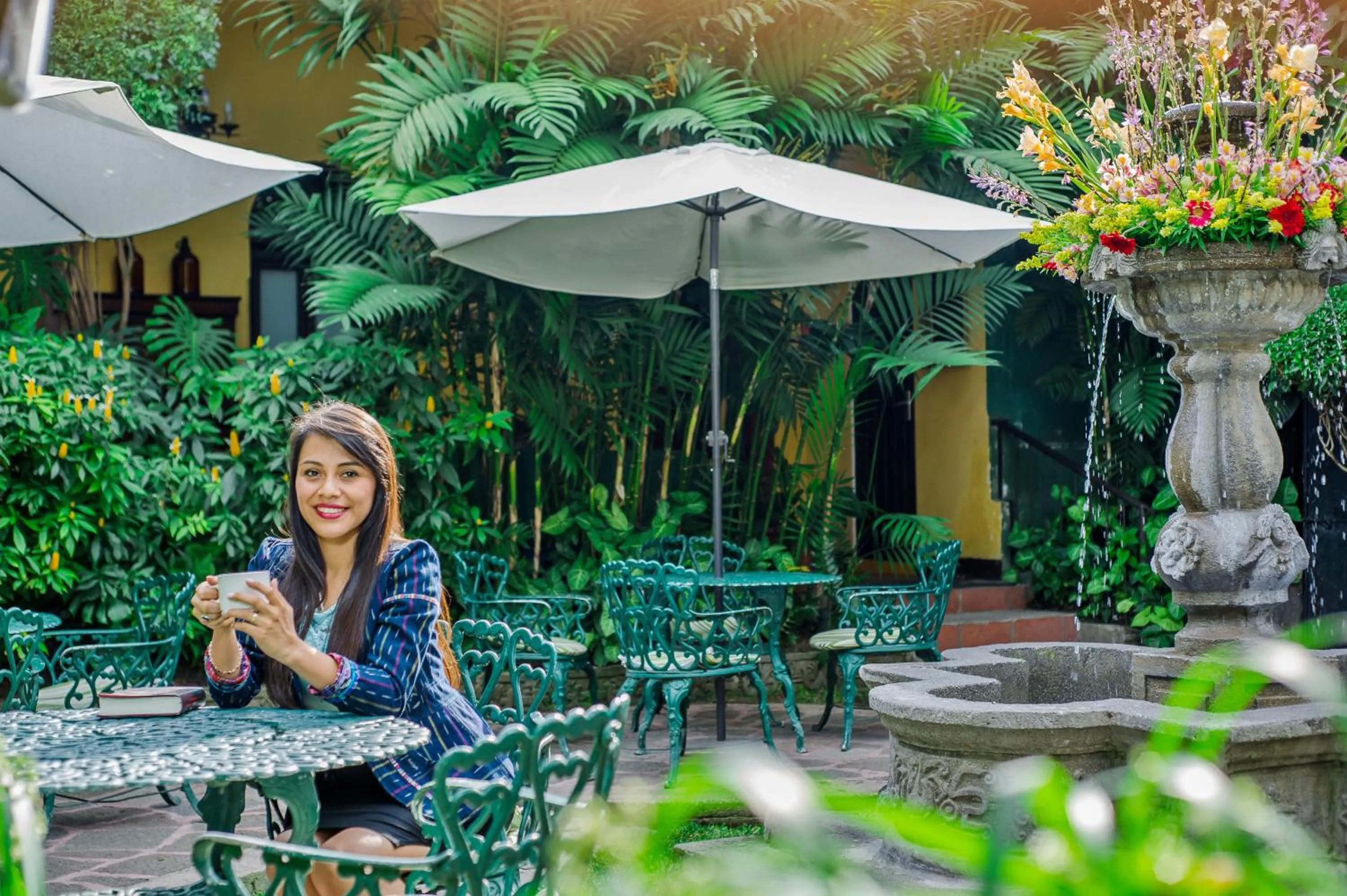 Staff in Hotel Casa Antigua by AHS