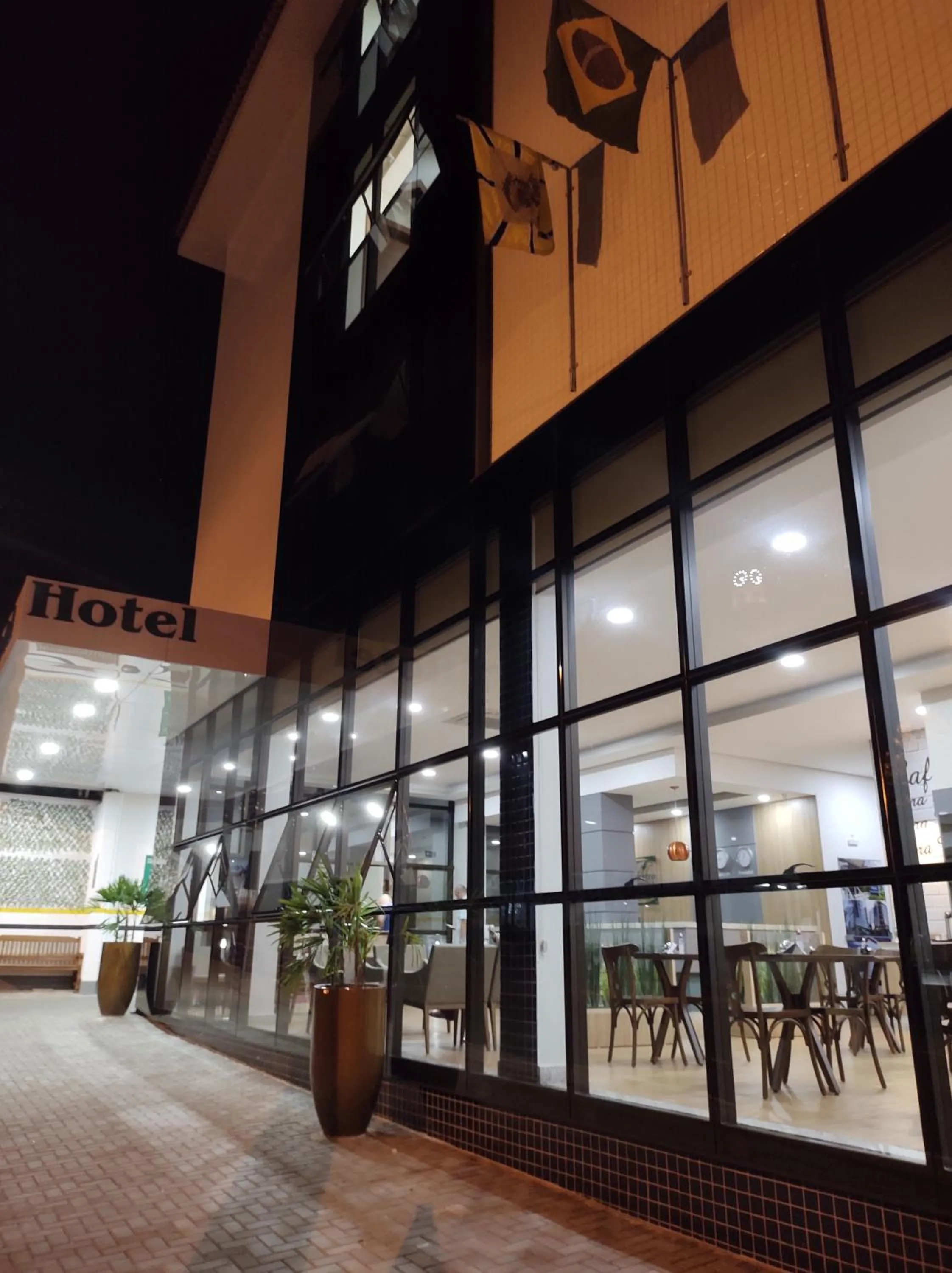 Facade/entrance in Hotel Maestro Express