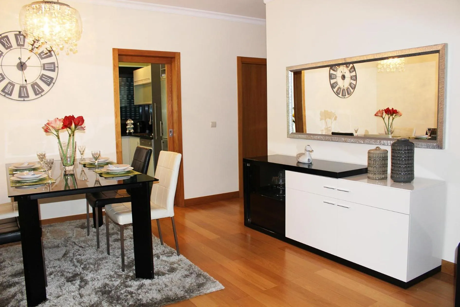 Dining area in MCStylo-Residenza