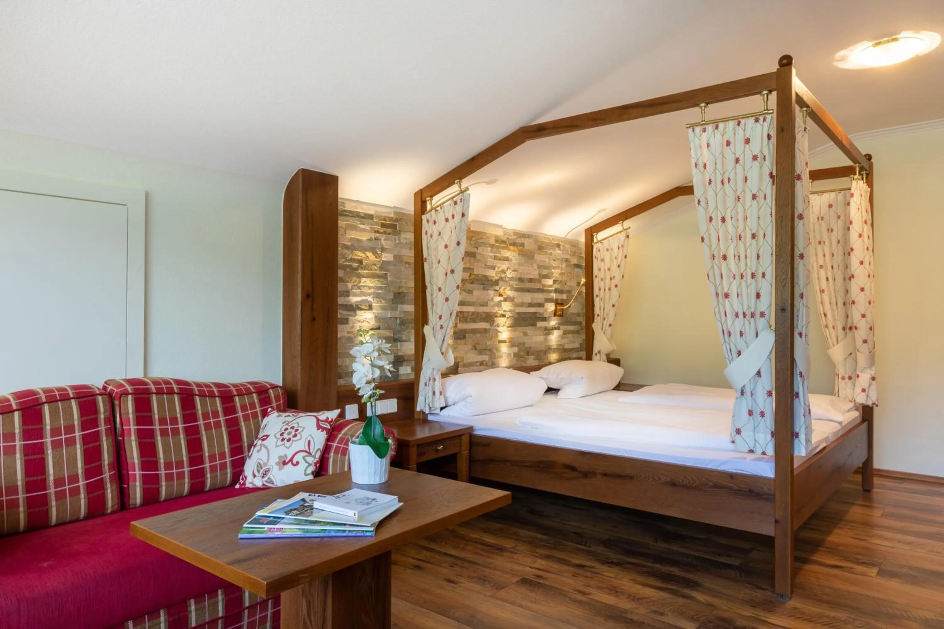 Photo of the whole room, Bed in Sackmann Wanderhotel